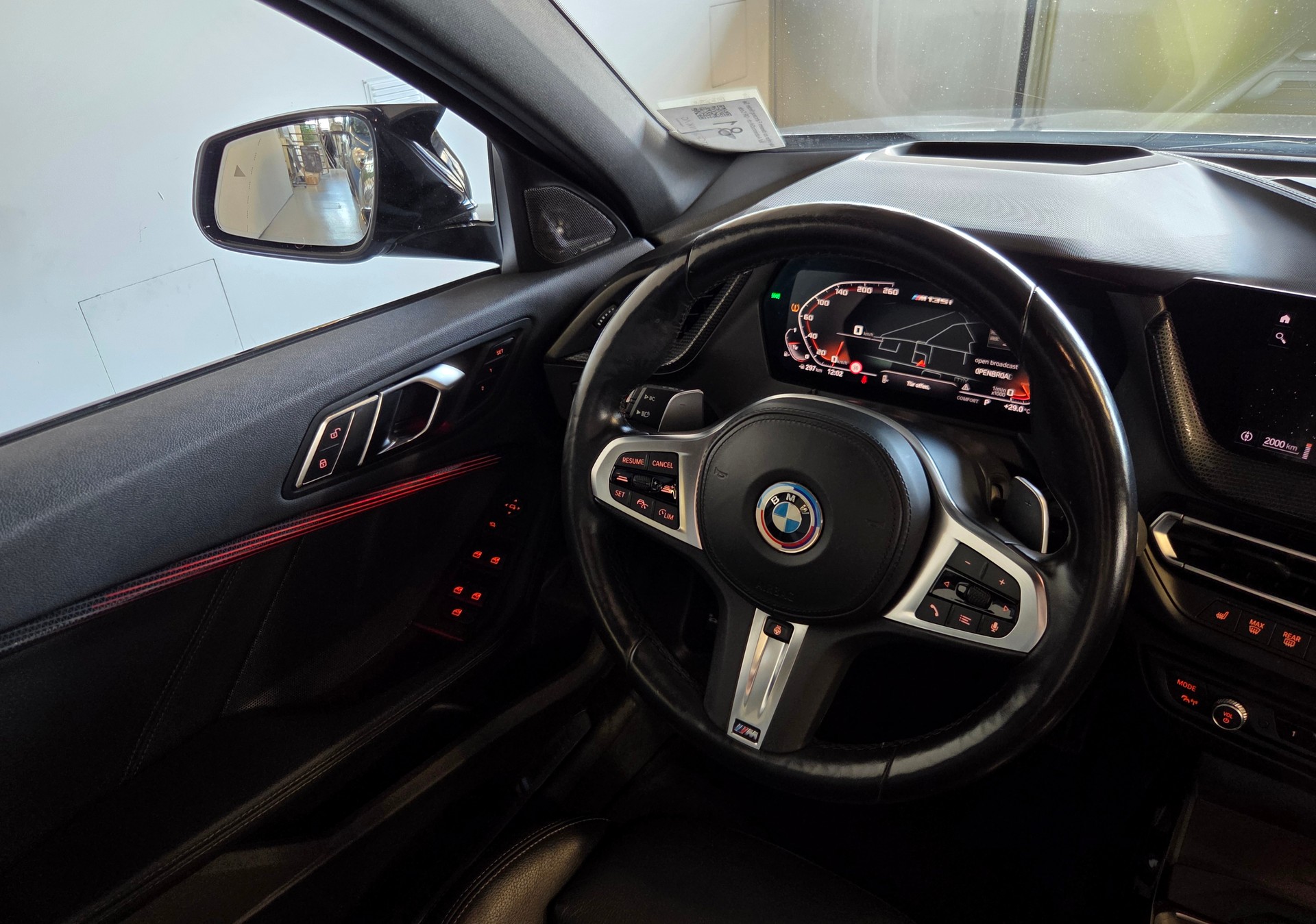 BMW M135i xDrive-image-6