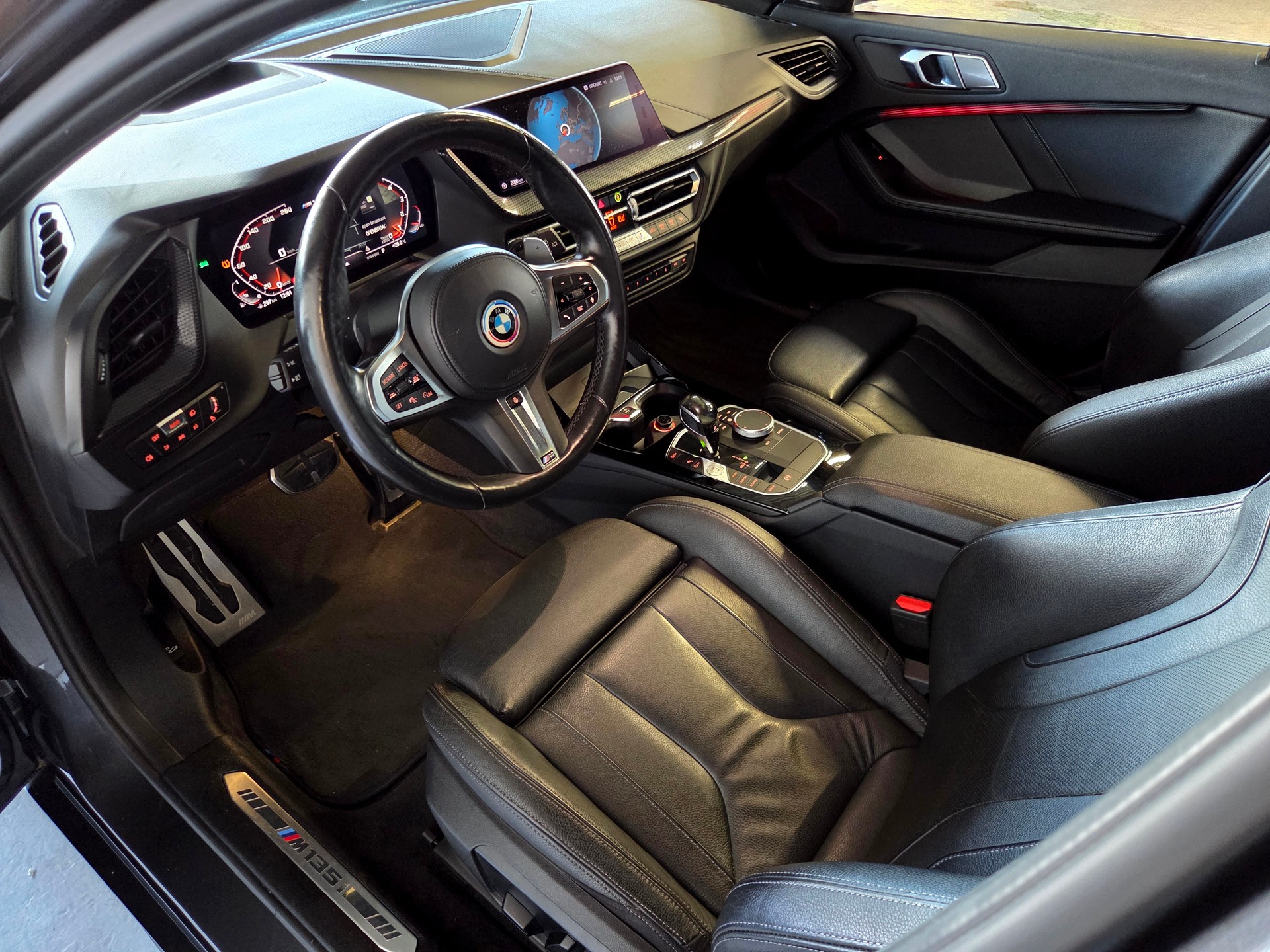 BMW M135i xDrive-image-11