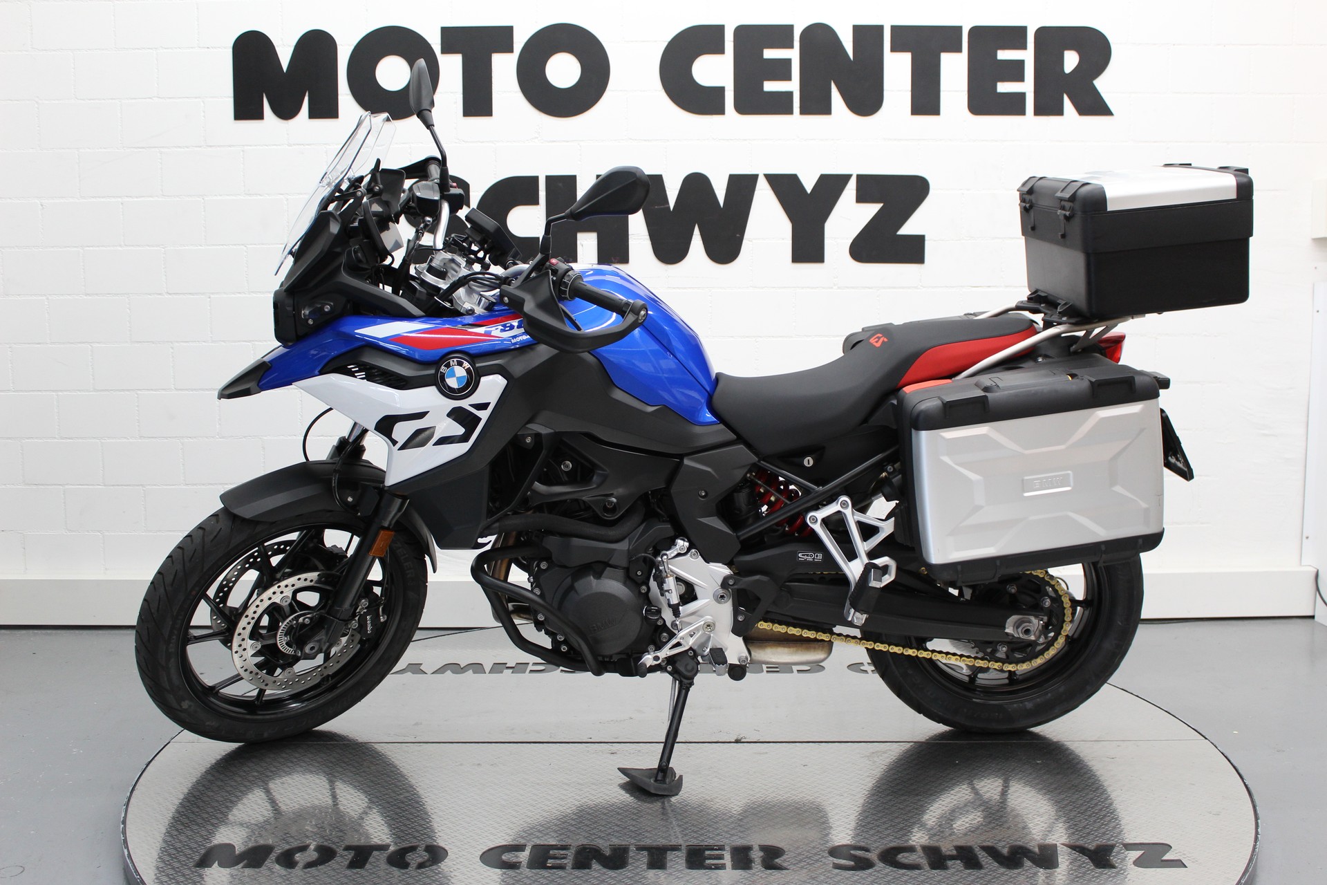BMW F 800 GS-image-4
