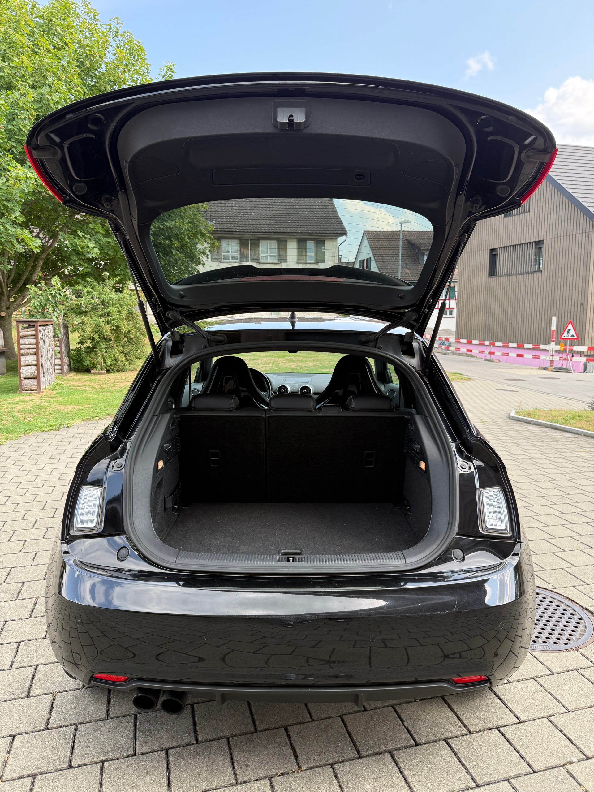 AUDI 1.4 TFSI Ambition S-Tronic-image-2