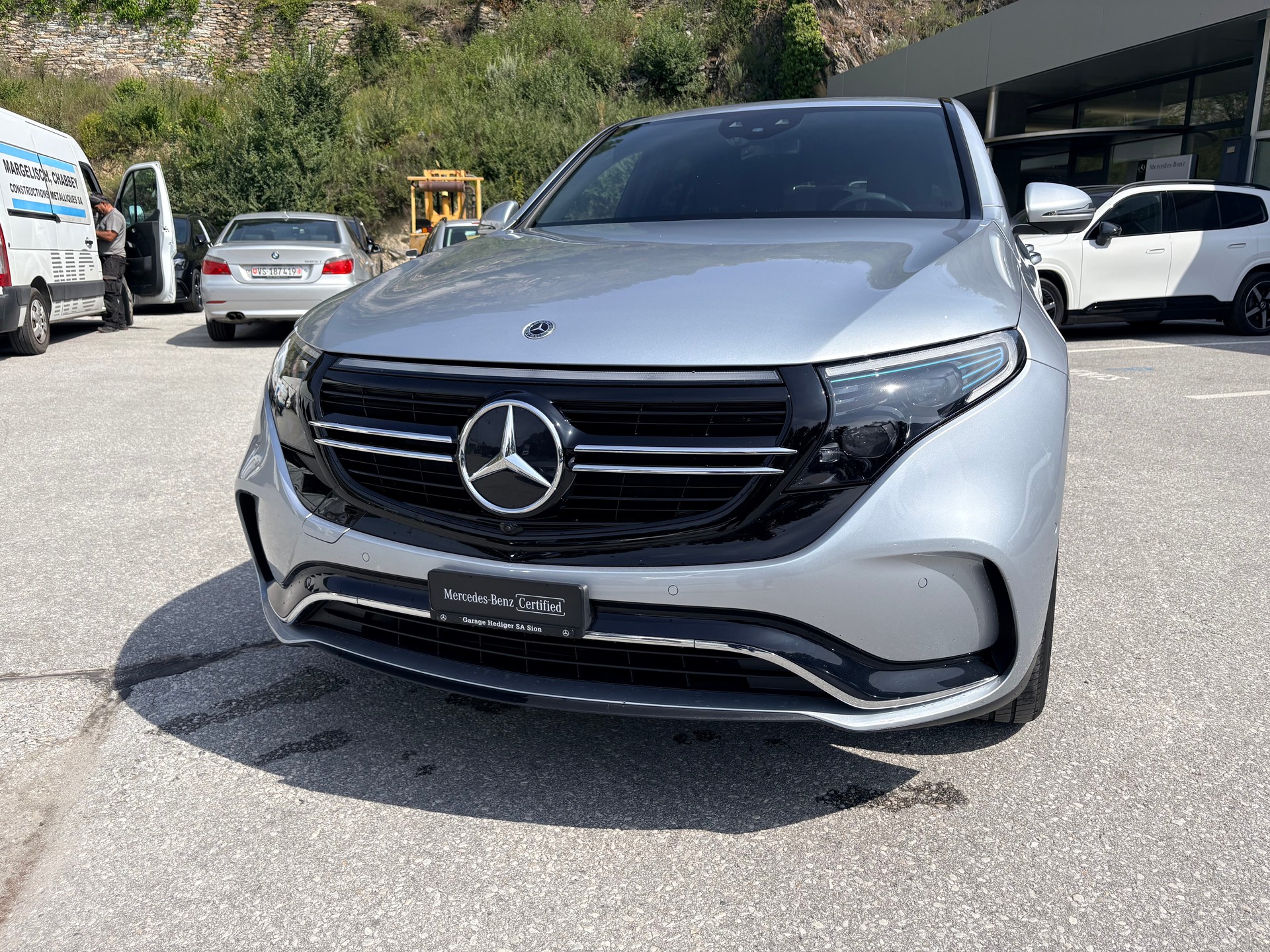 MERCEDES-BENZ EQC 400 AMG Line 4matic