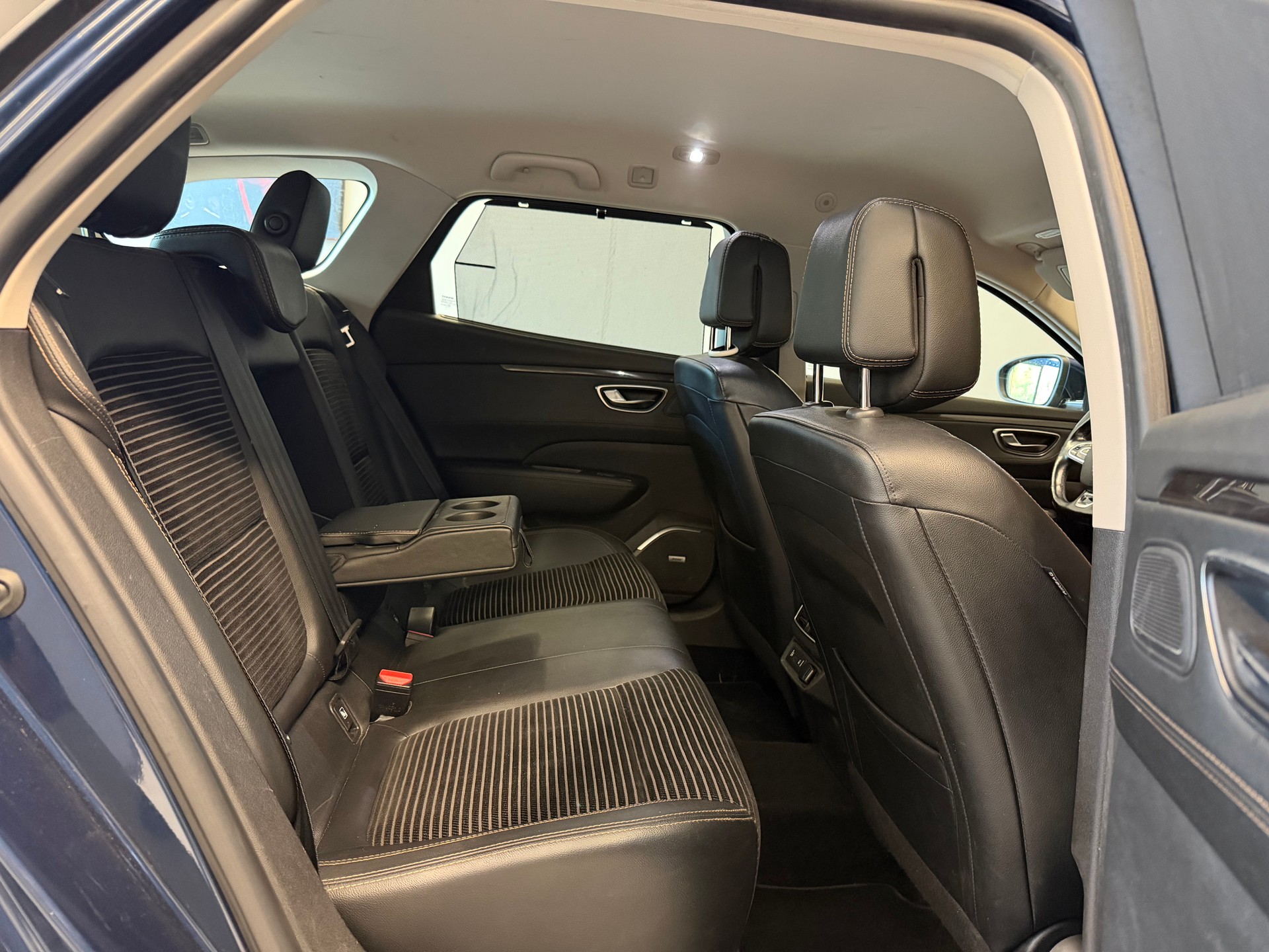 RENAULT Talisman Grandtour 1.6 dCi Initiale EDC-image-11