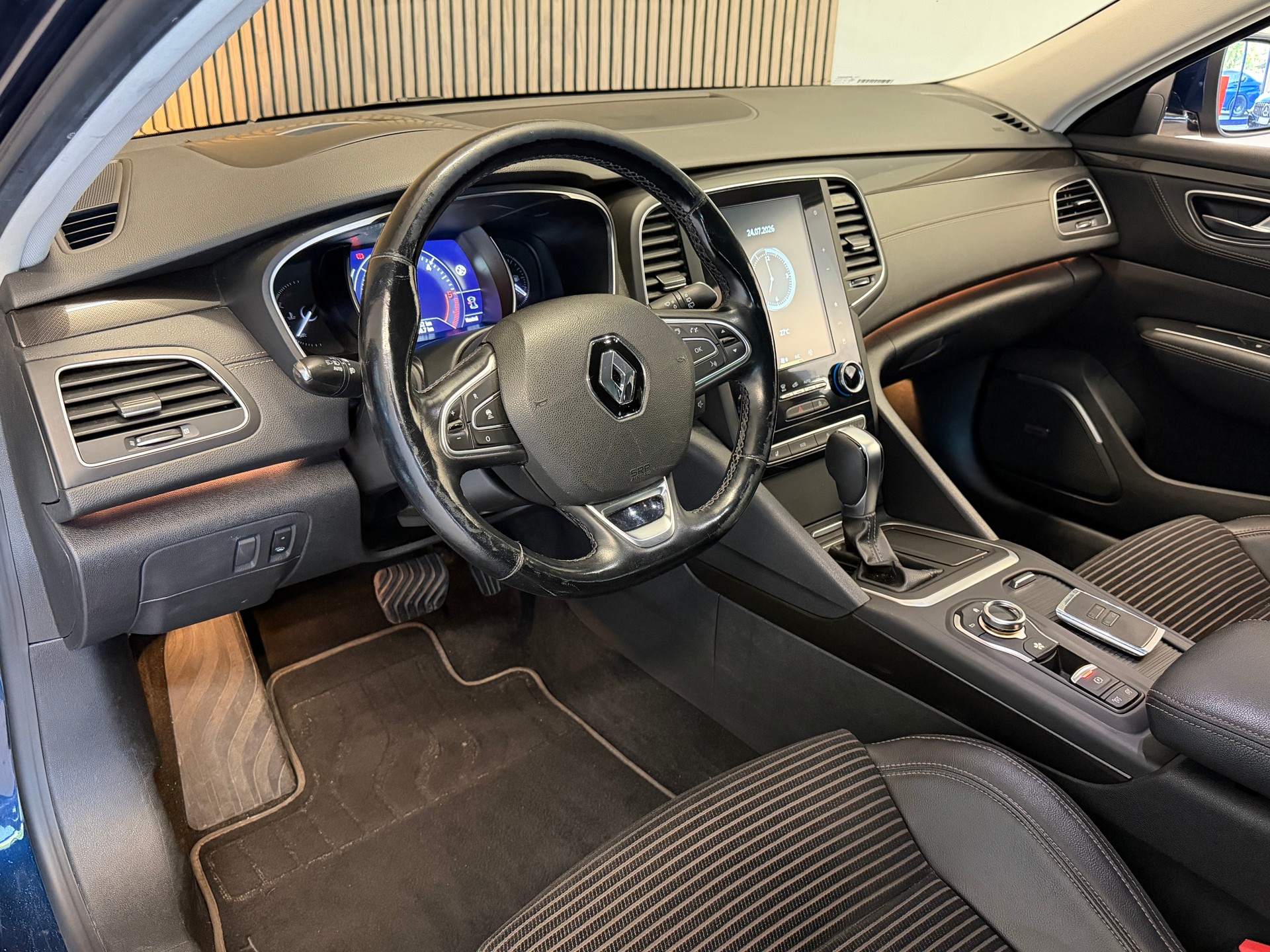RENAULT Talisman Grandtour 1.6 dCi Initiale EDC-image-9