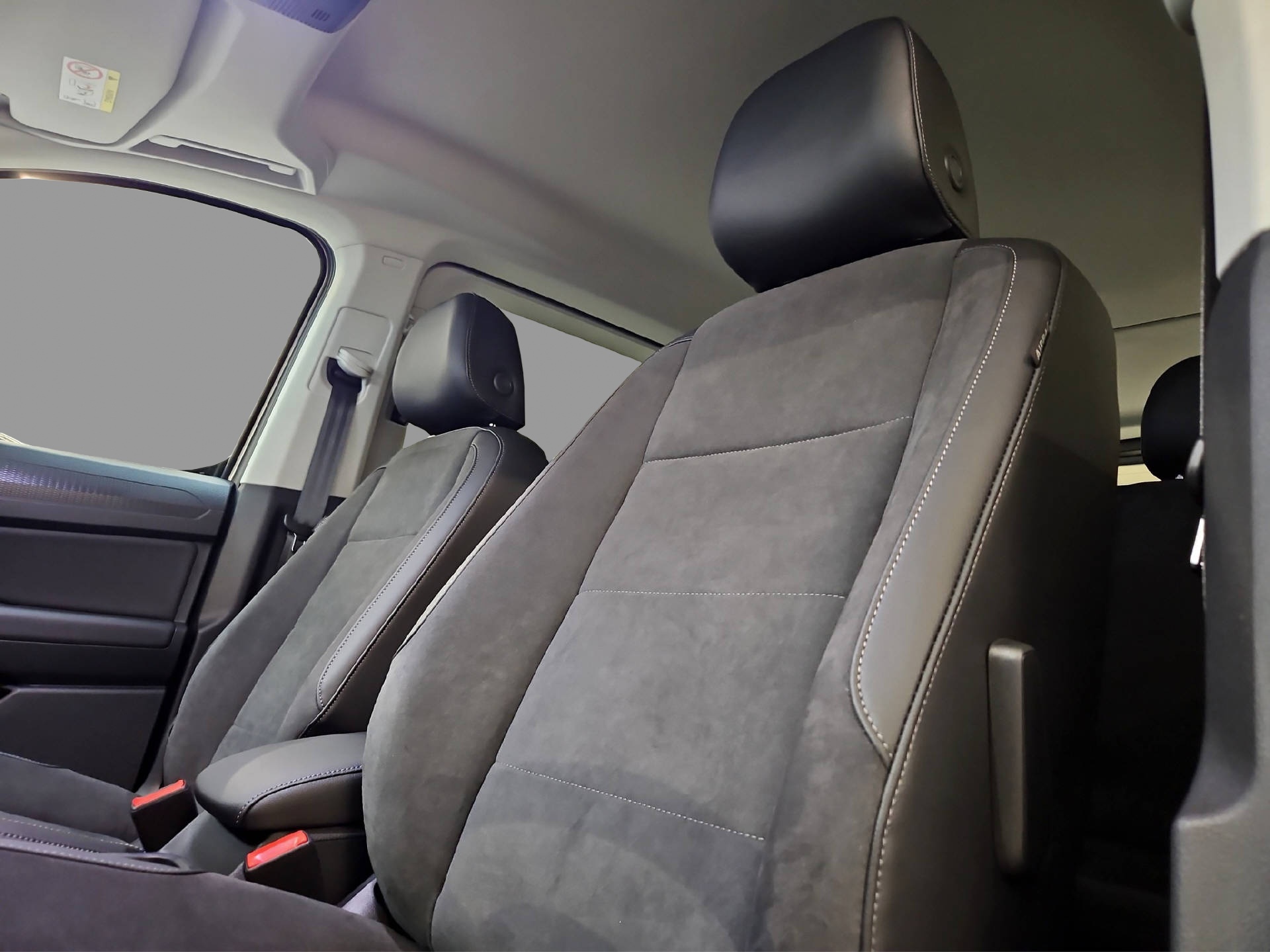 VW Caddy Maxi Rolli Pro 1.5 TSI Style DSG-image-13