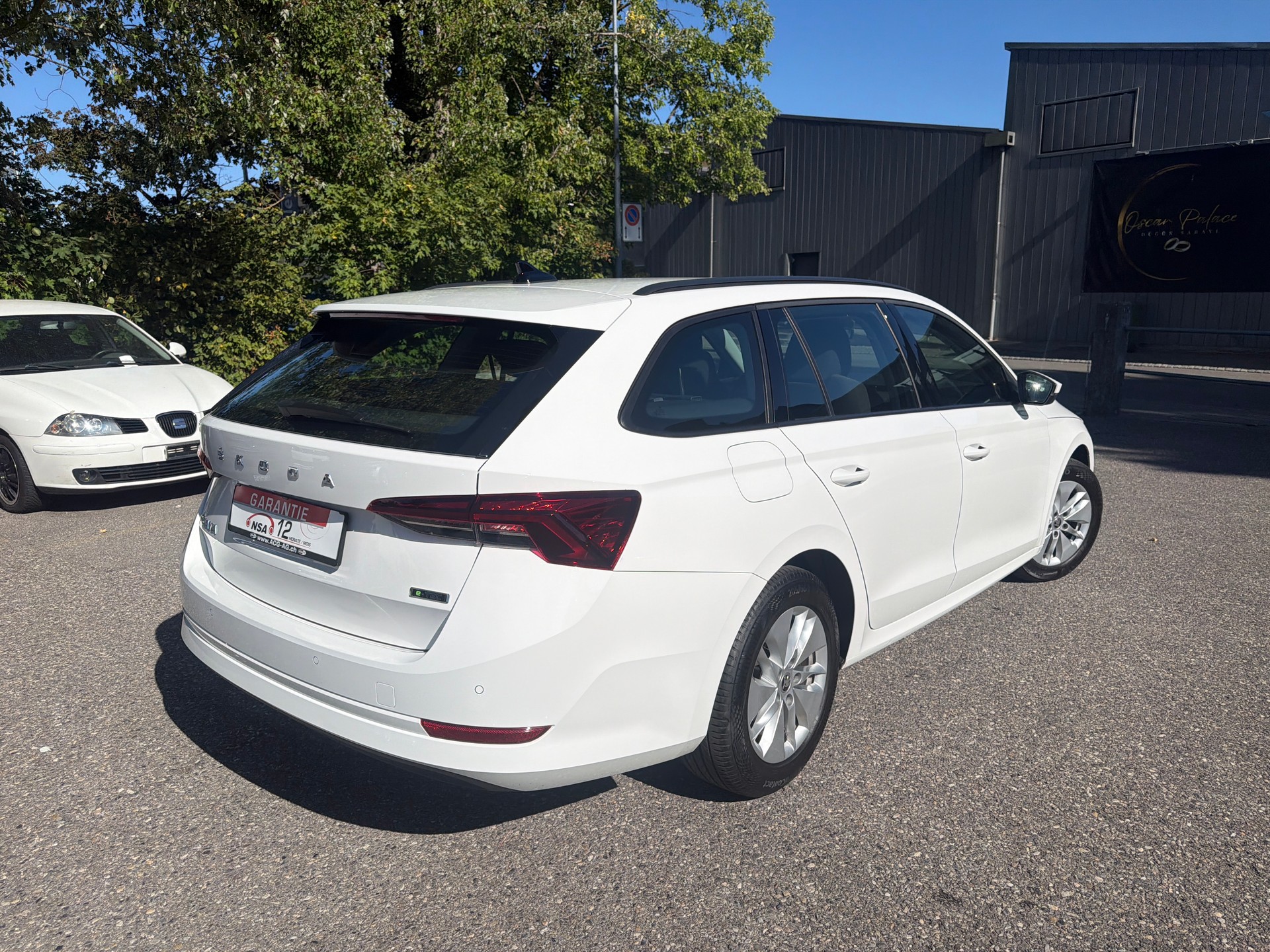 SKODA Octavia Combi 1.0 TSI mHEV DSG Ambition ** Gr. Navigation ** Klima-auto ** Tempomat ** PDC V&H ** Frisch Ab MFK-image-4