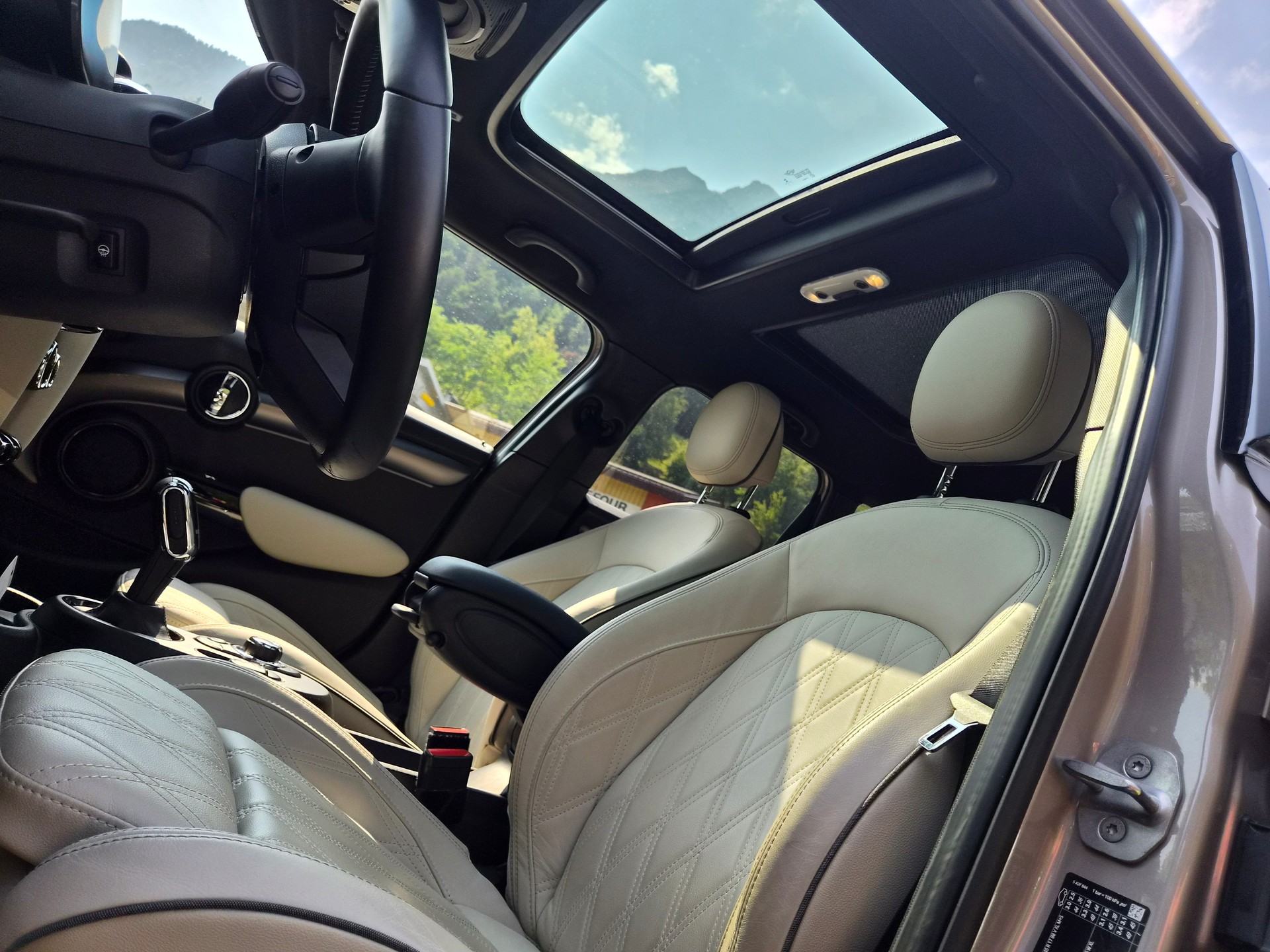 MINI Cooper S Steptronic DKG-image-6