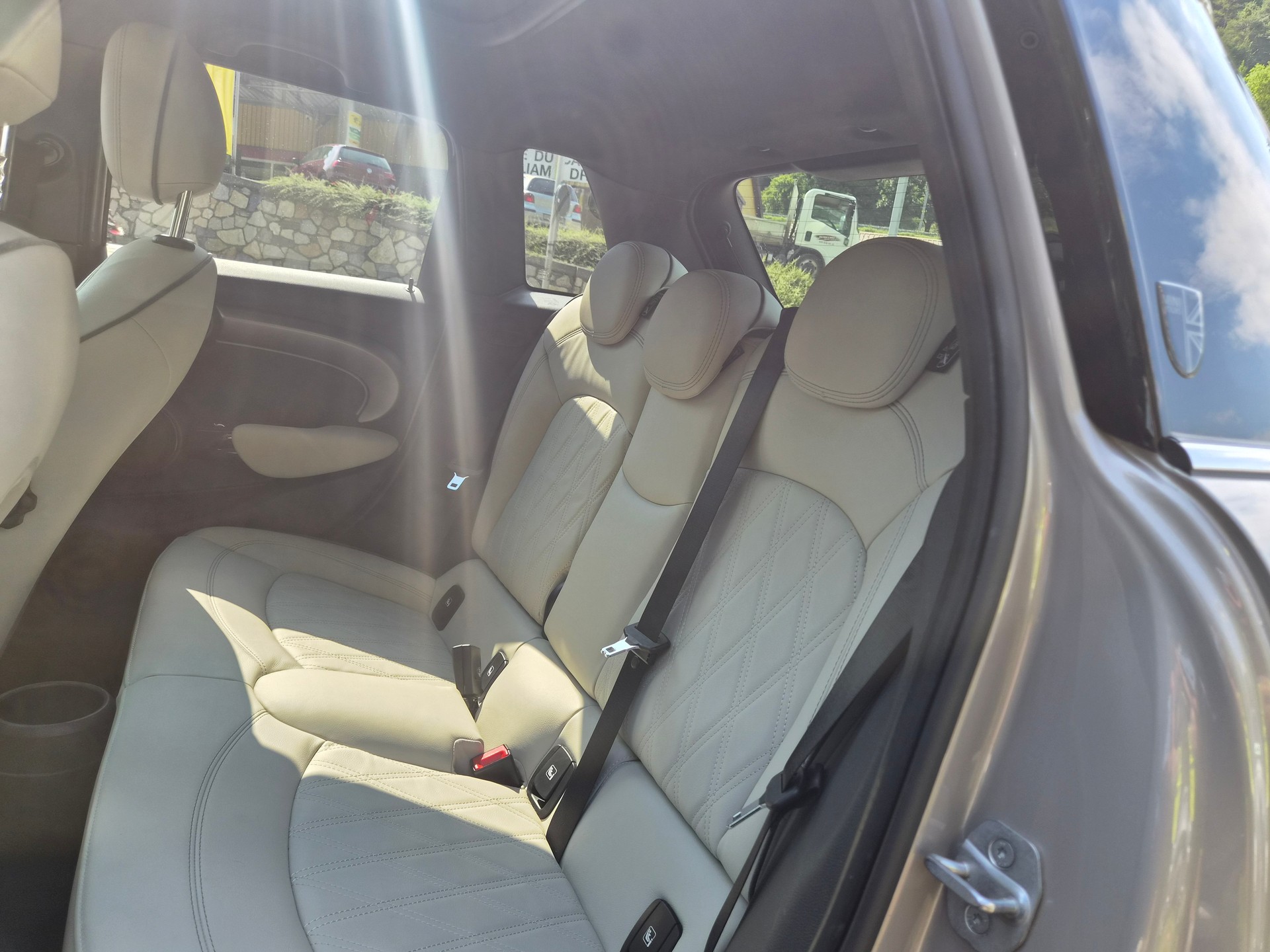 MINI Cooper S Steptronic DKG-image-8