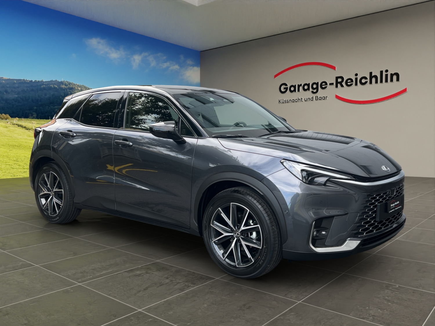 LEXUS LBX 1.5 Hybrid Emotion AWD-image-6