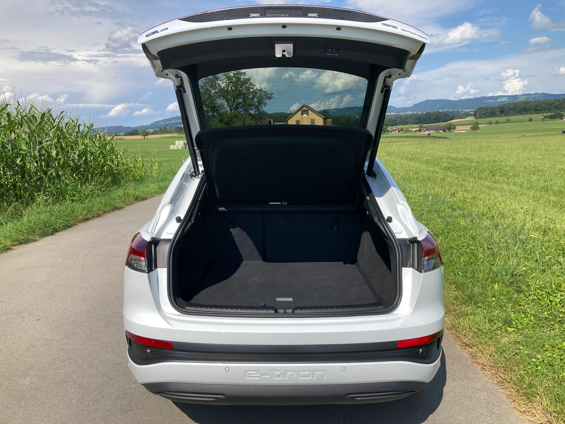AUDI Q4 Sportback e-tron 35-image-5