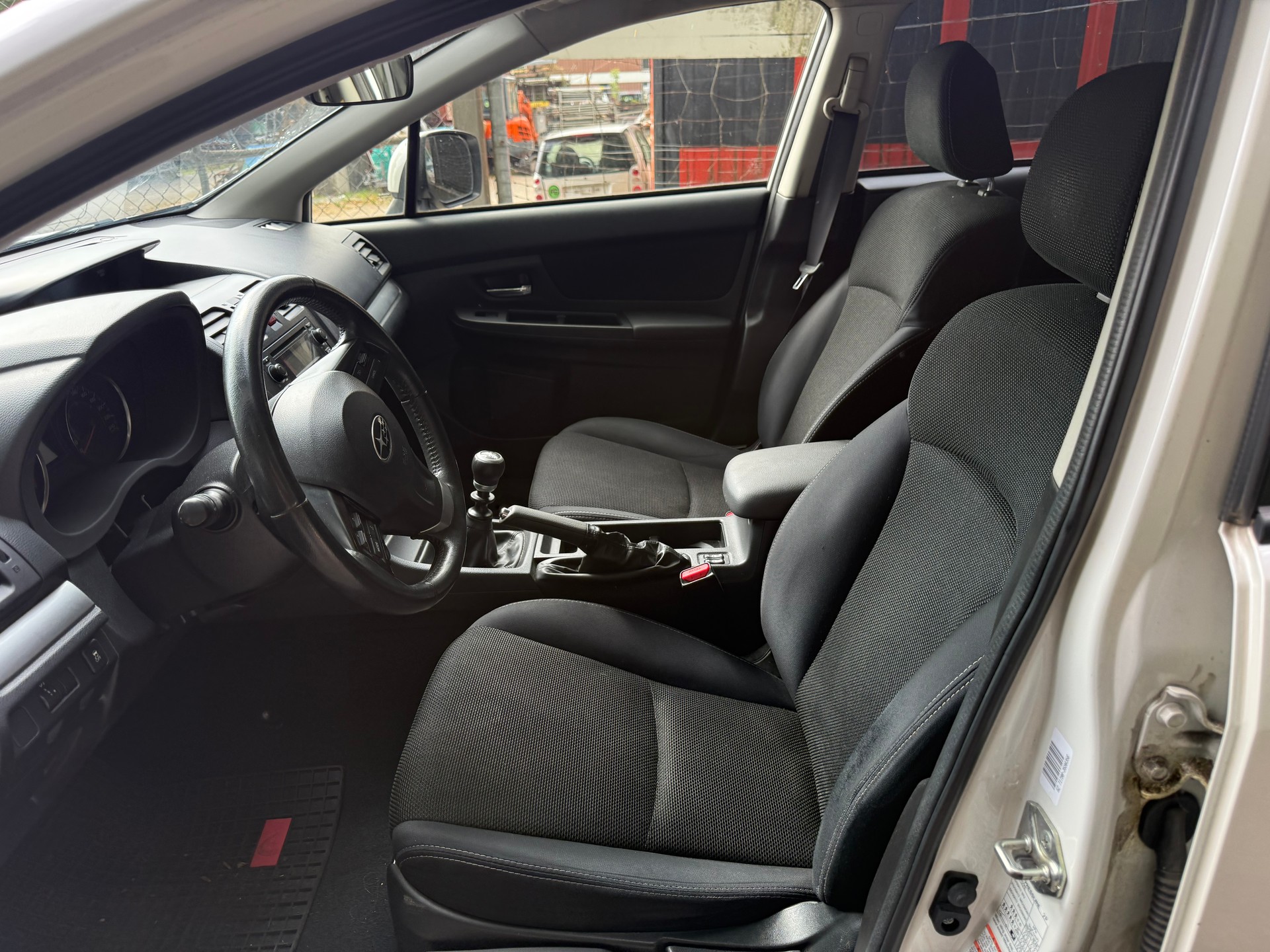 SUBARU XV 2.0D Swiss Two AWD-image-7