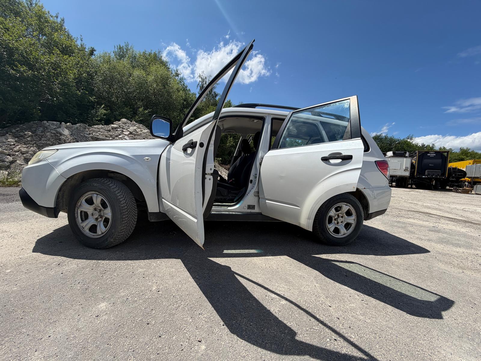 SUBARU Forester 2.0X Advantage-image-12
