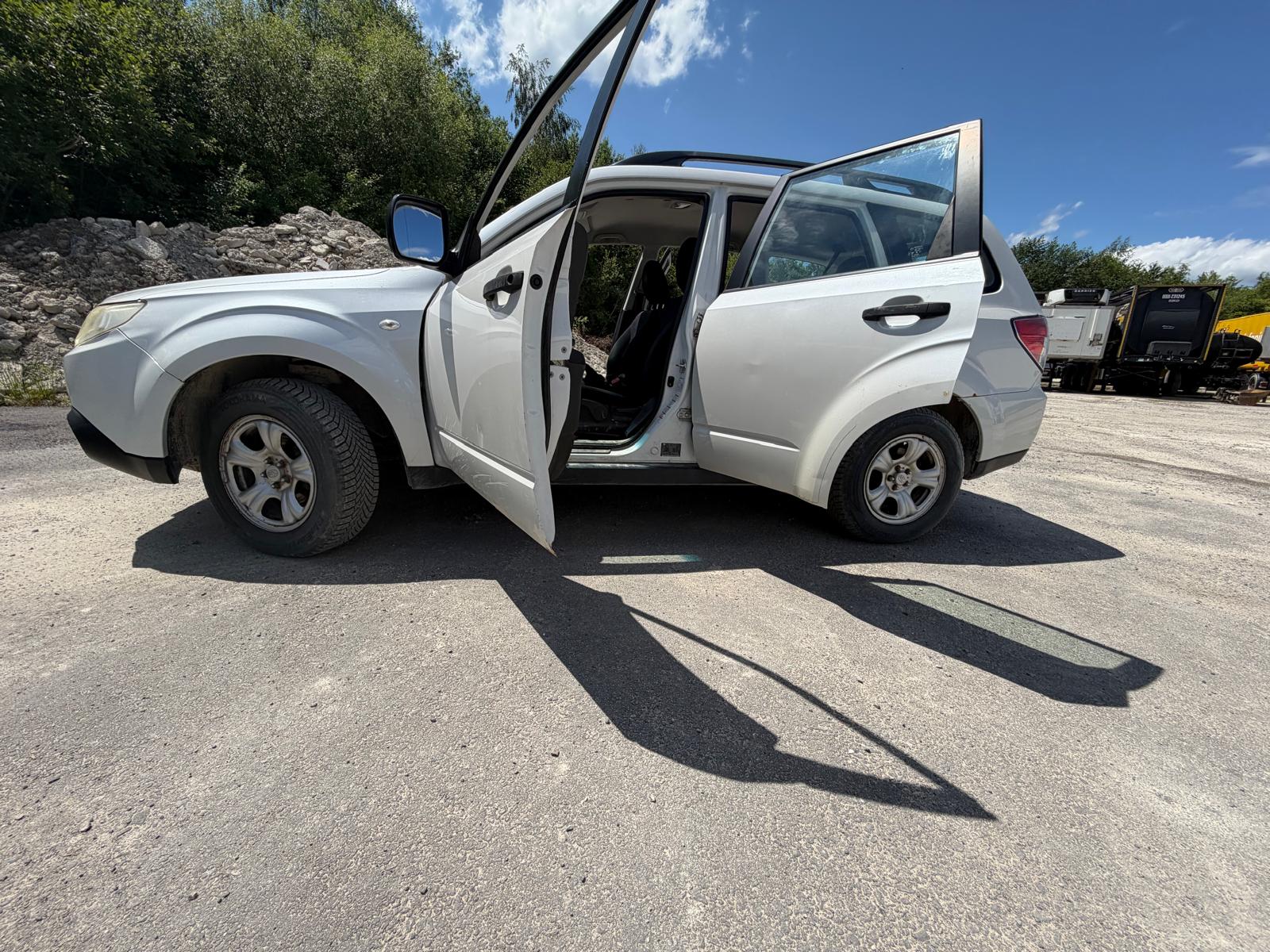 SUBARU Forester 2.0X Advantage-image-10