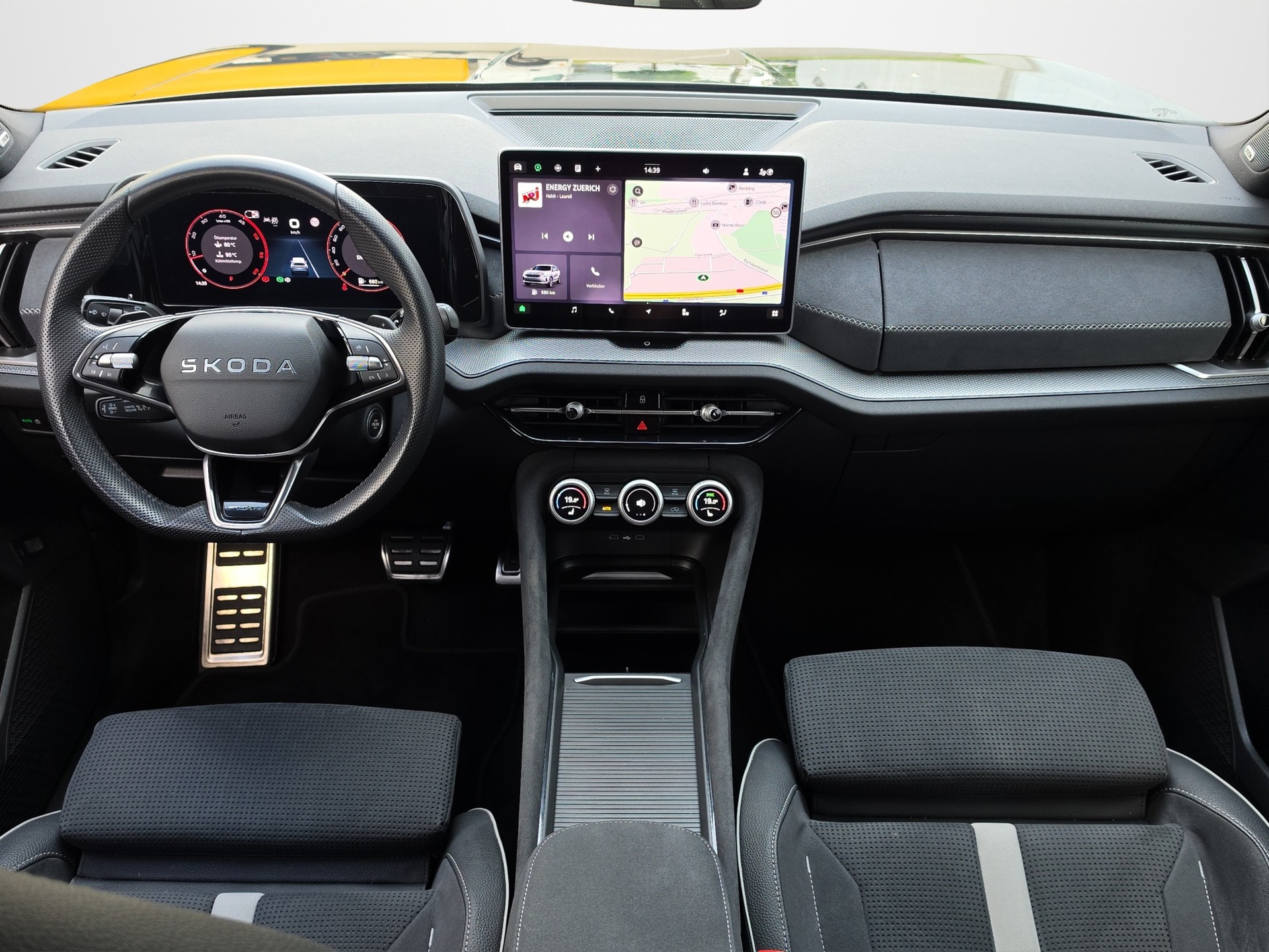 SKODA Kodiaq 2.0 TDI SportLine-image-17