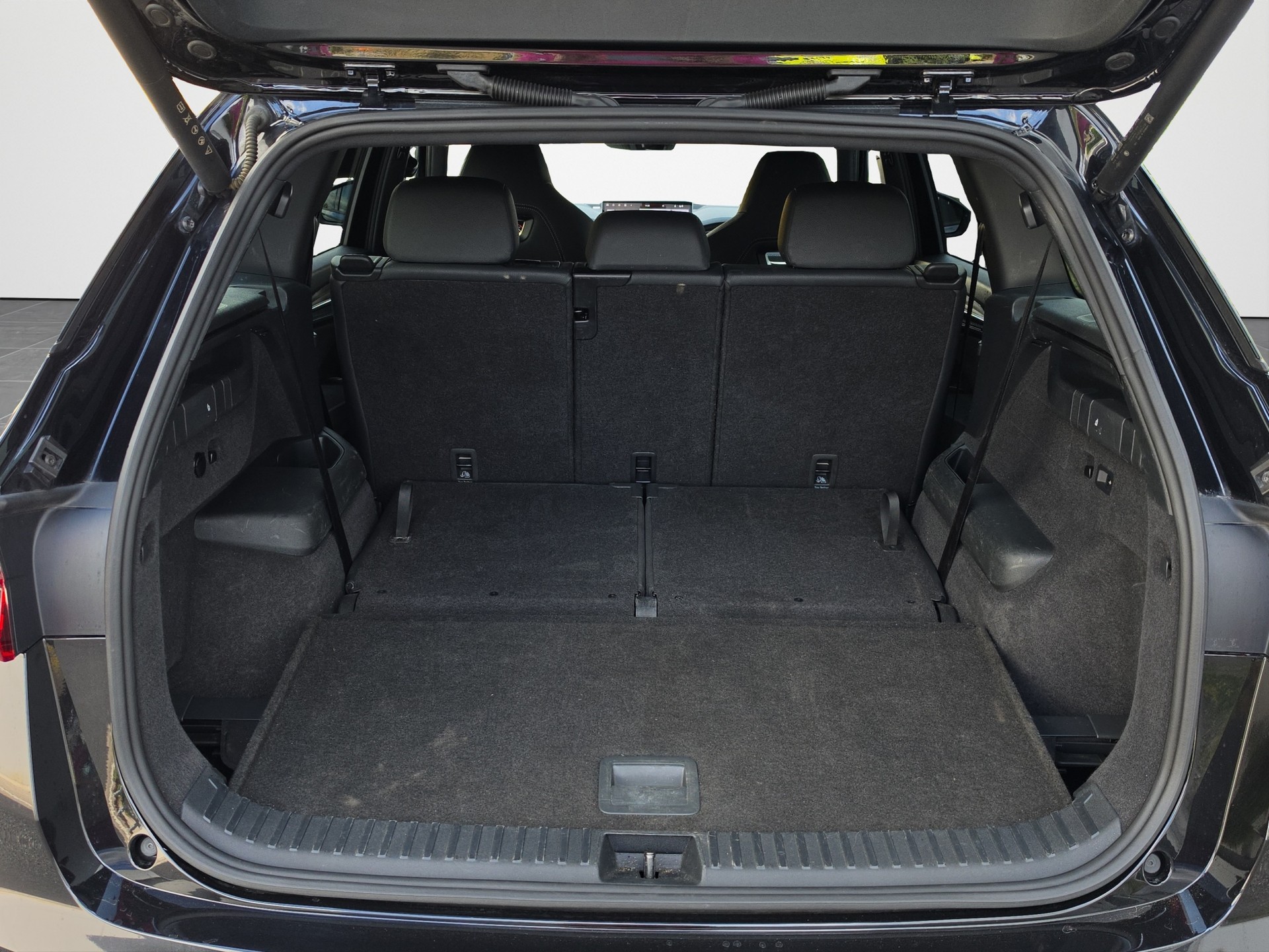 SKODA Kodiaq 2.0 TDI SportLine-image-10