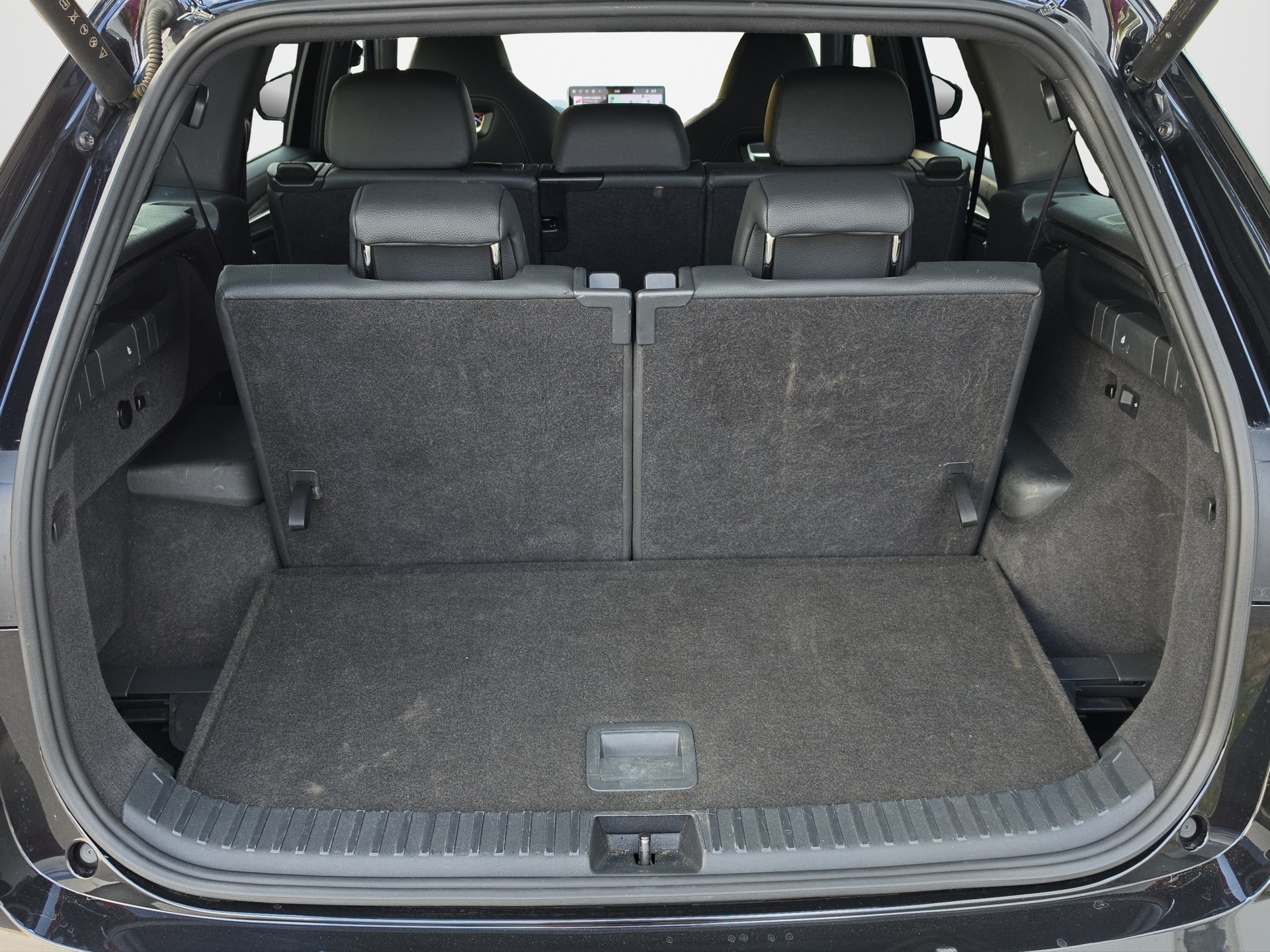 SKODA Kodiaq 2.0 TDI SportLine-image-9