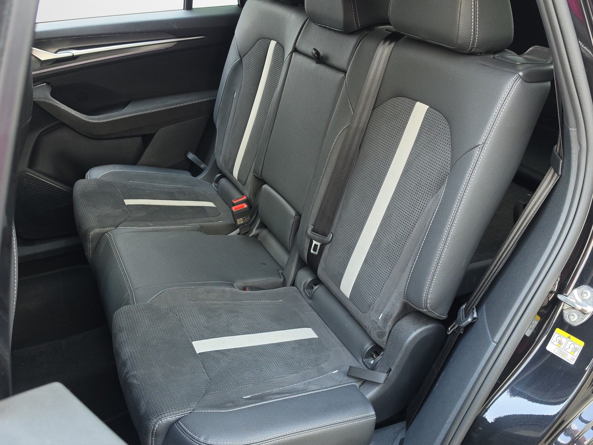SKODA Kodiaq 2.0 TDI SportLine-image-15