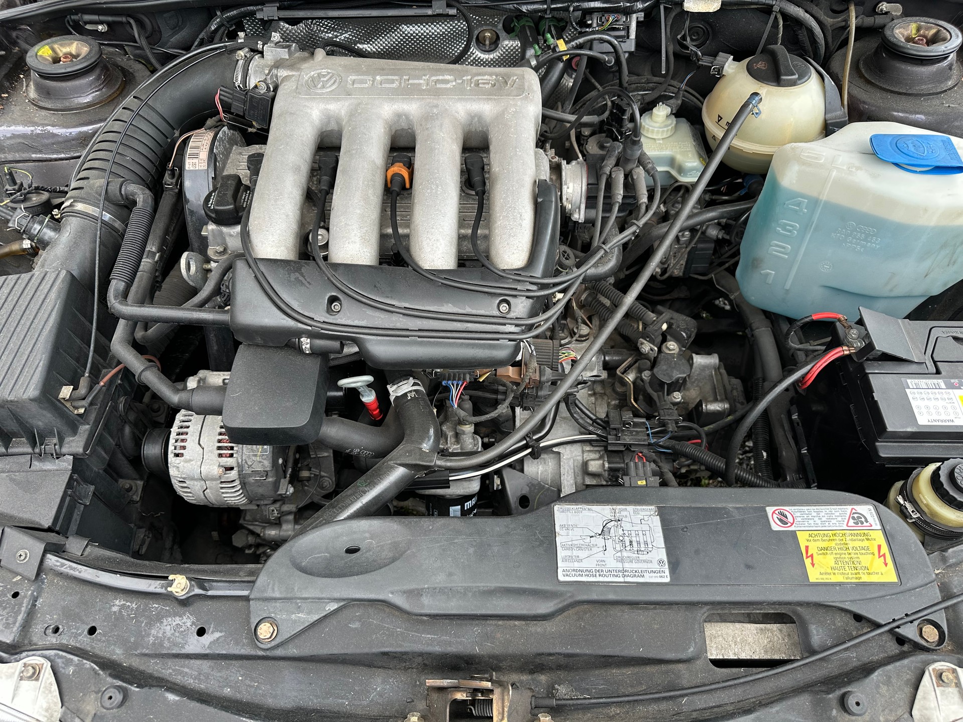 VW 2.0 16V GT-image-5