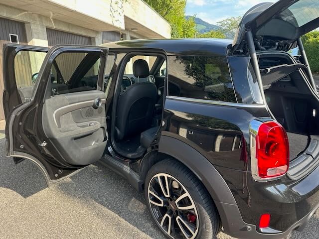 MINI 2.0i John Cooper Works ALL4-image-5