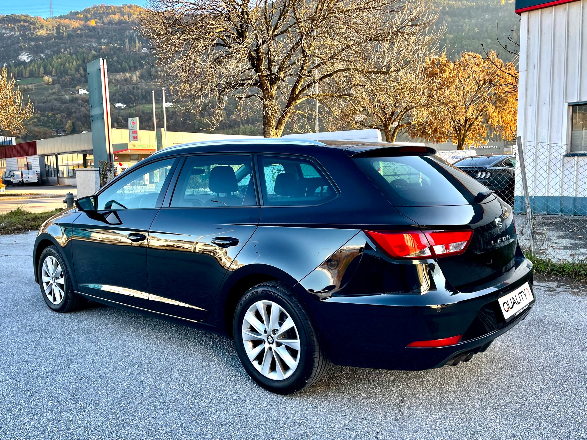 SEAT Leon ST 2.0 TDI CR FR Line 4Drive DSG-image-28