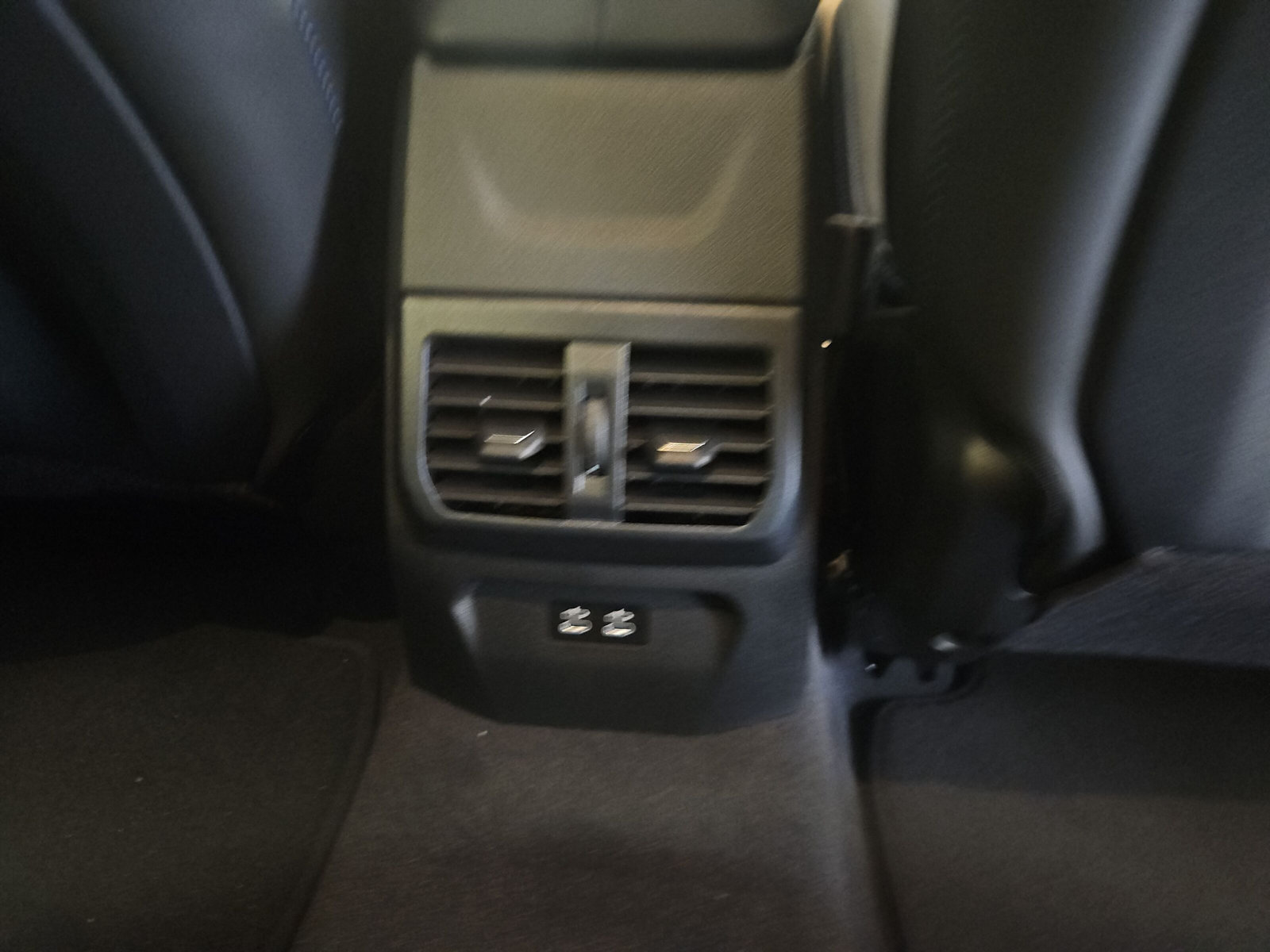 BMW 120 M Sport Steptronic-image-24