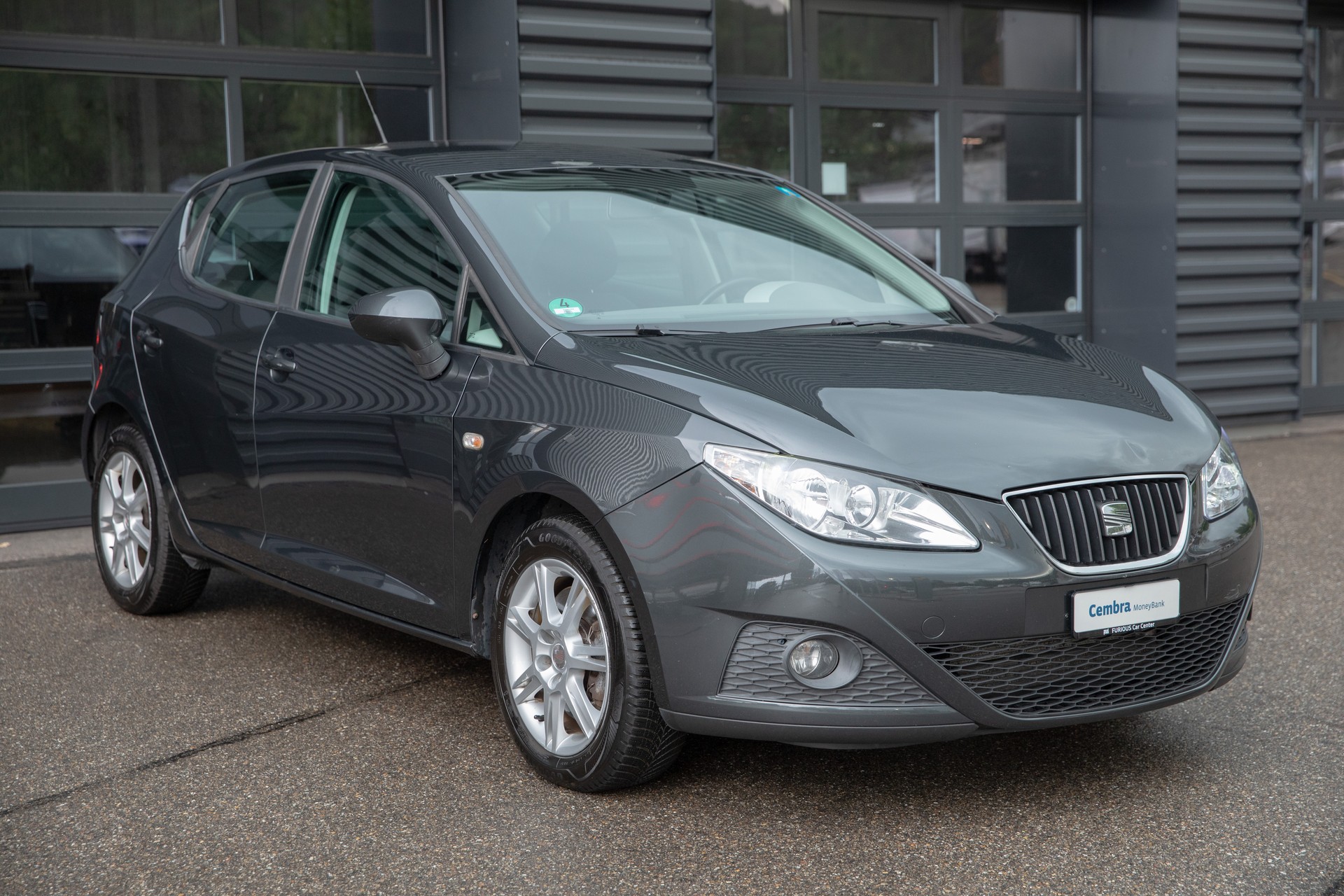 SEAT Ibiza 1.6 TDI Style-image-2