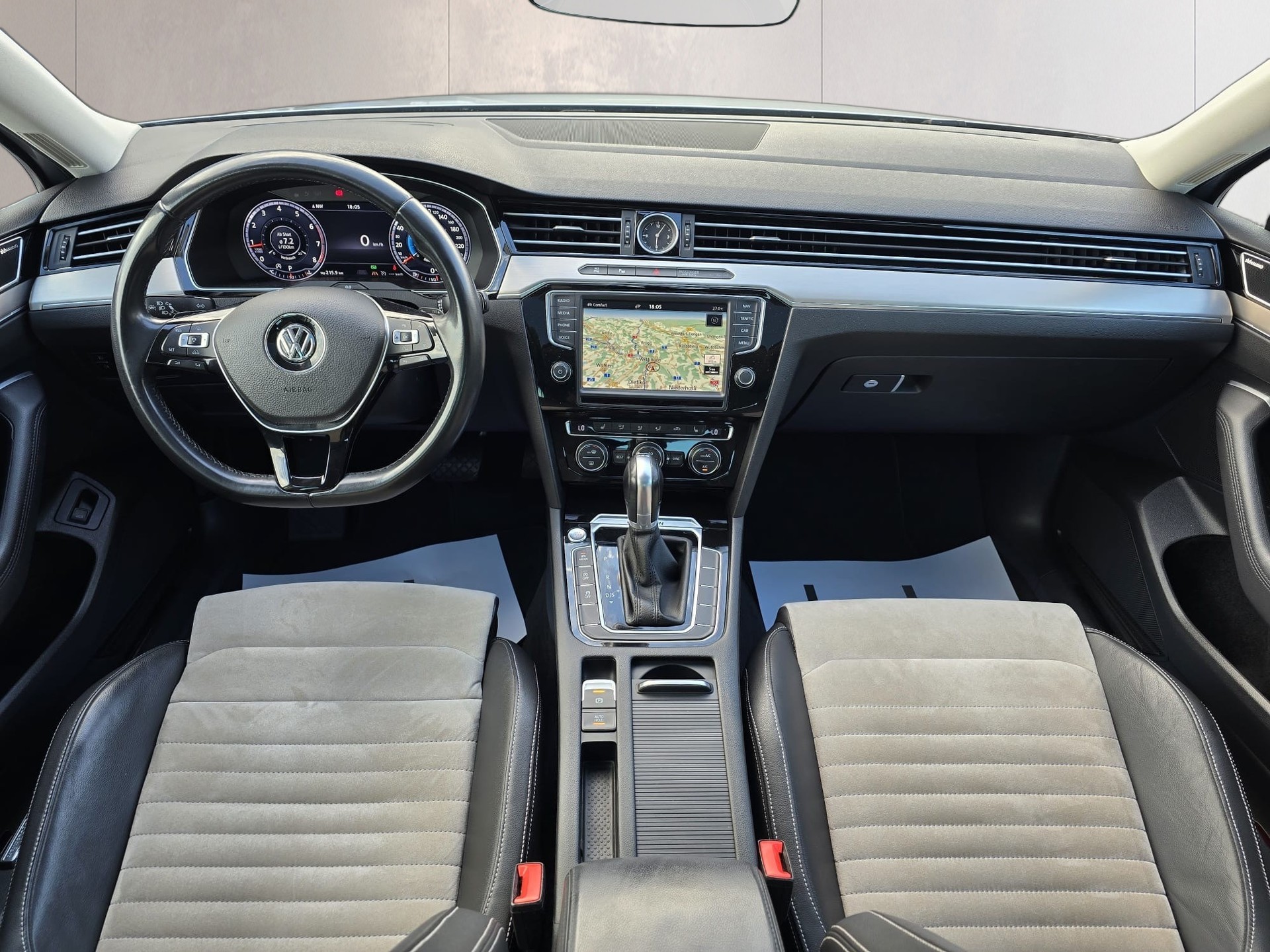 VW Passat 2.0 TSI BMT Highline 4Motion DSG-image-8