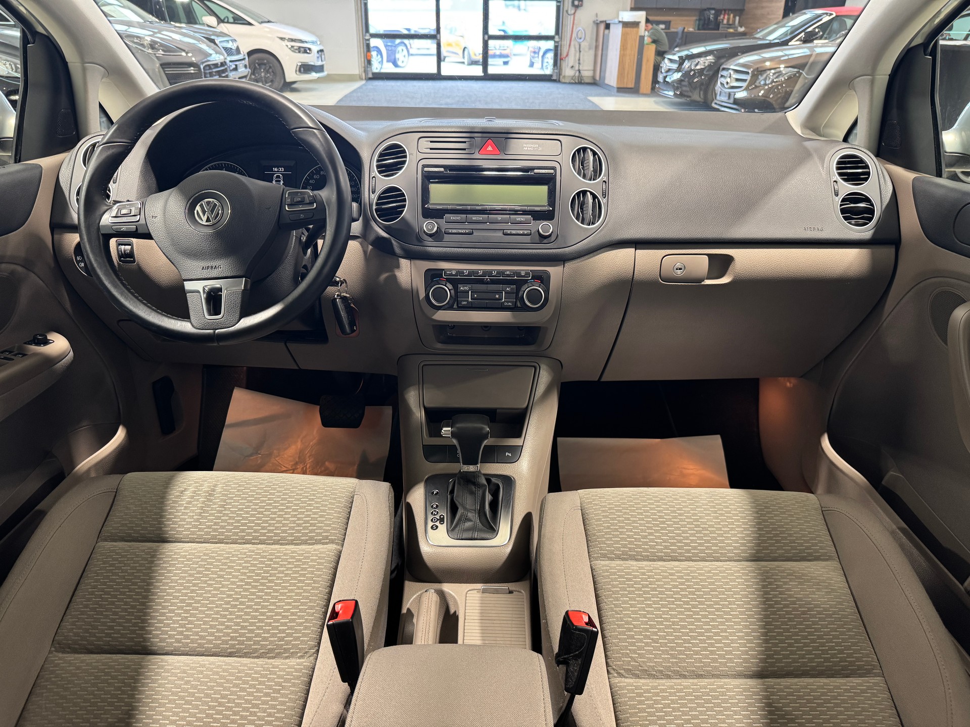 VW Golf Plus 1.4 TSI Comfortline DSG-image-14