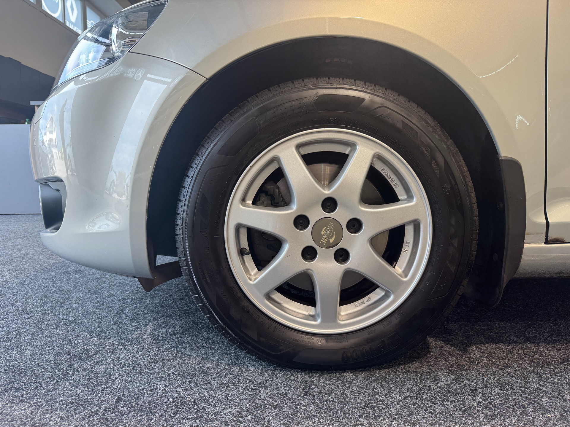 VW Golf Plus 1.4 TSI Comfortline DSG-showroom-element-3