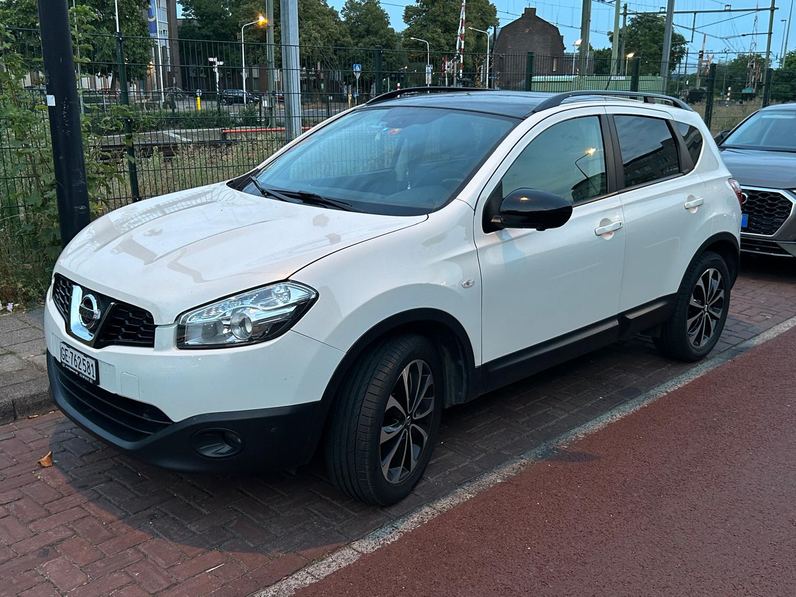 NISSAN 2.0 16V 360-image-2
