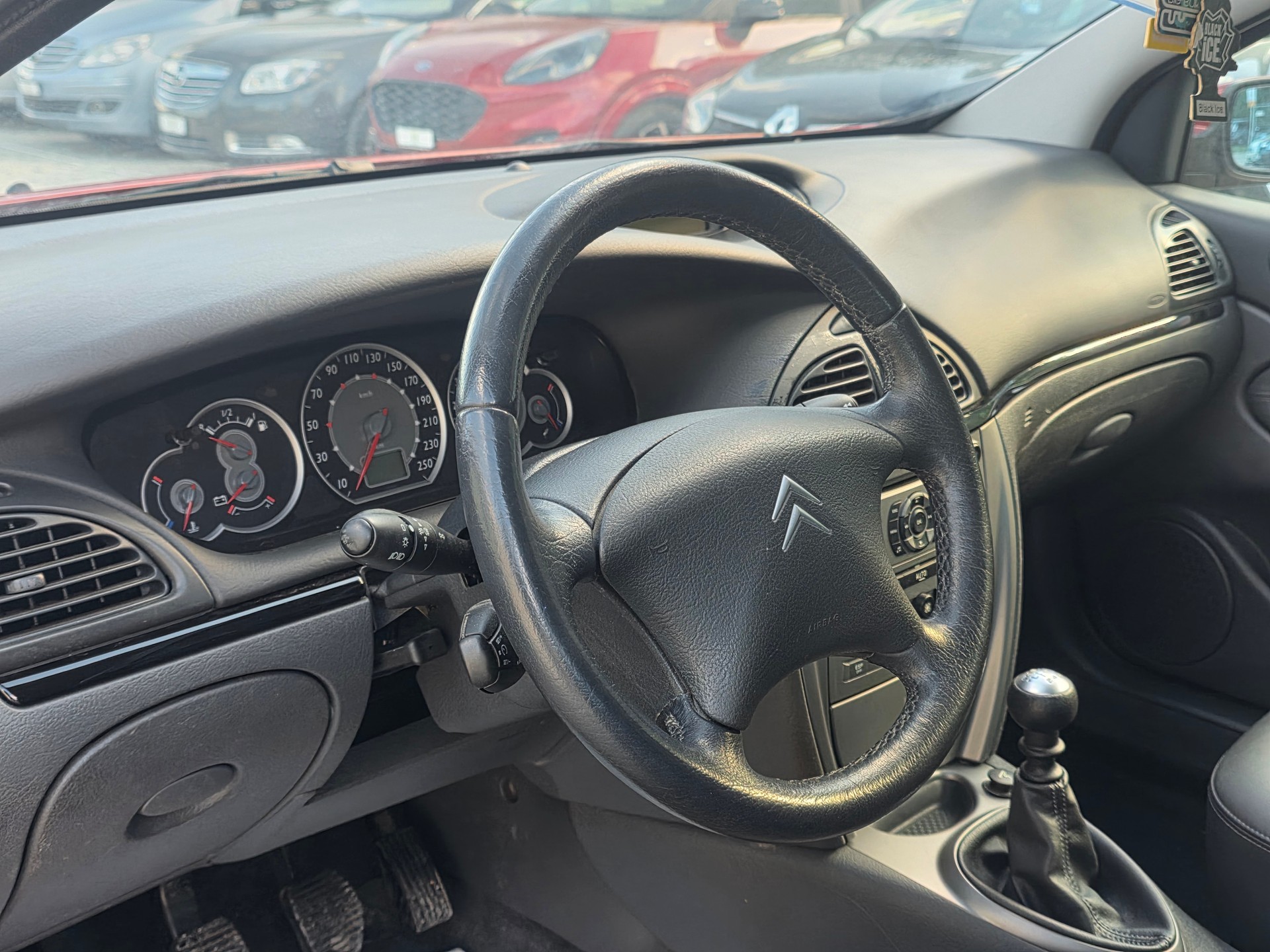 CITROEN C5 Berline 2.2 HDi Exclusive-image-11