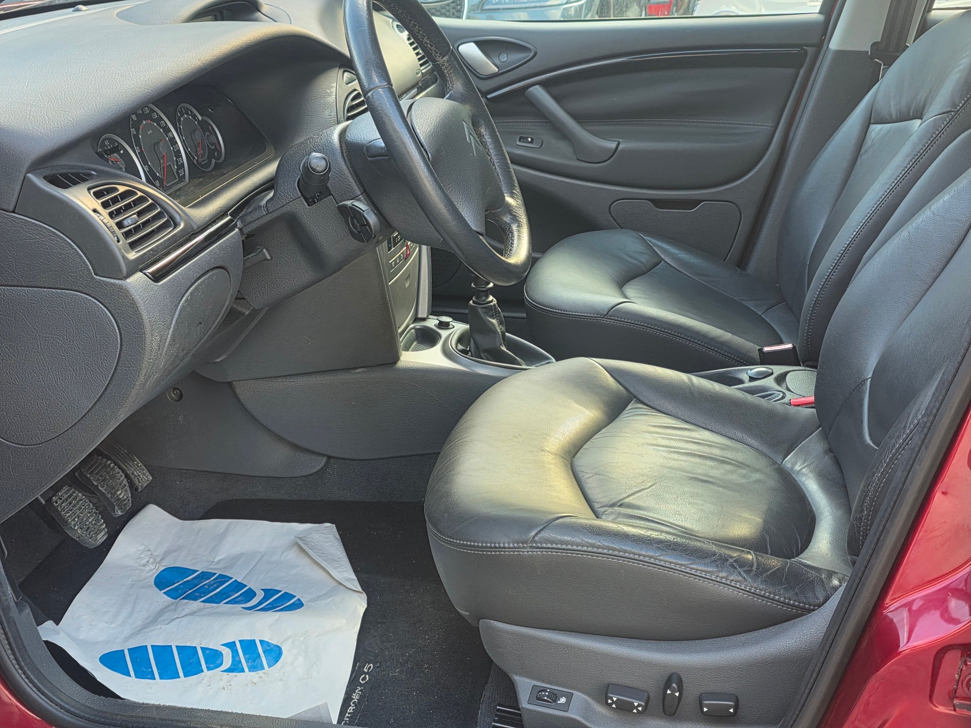 CITROEN C5 Berline 2.2 HDi Exclusive-image-19