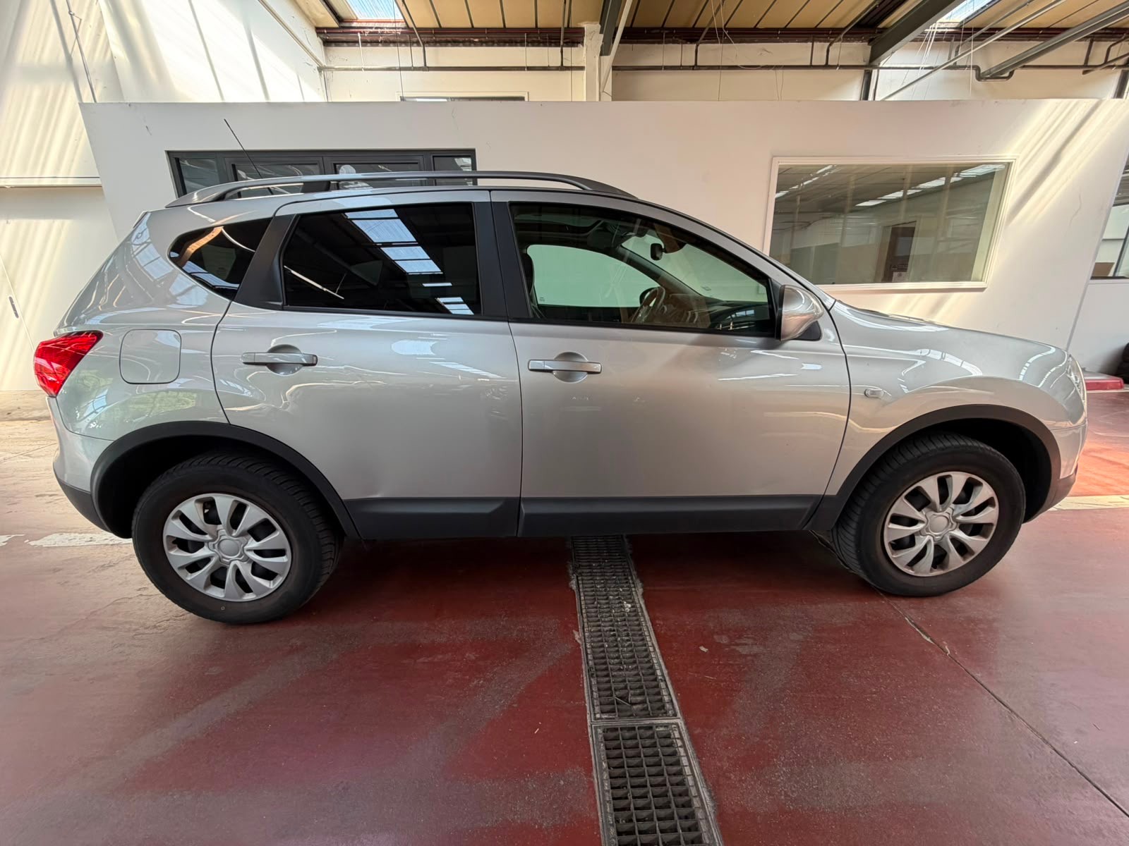 NISSAN Qashqai 2.0 4WD Lounge XTronic CVT-image-7