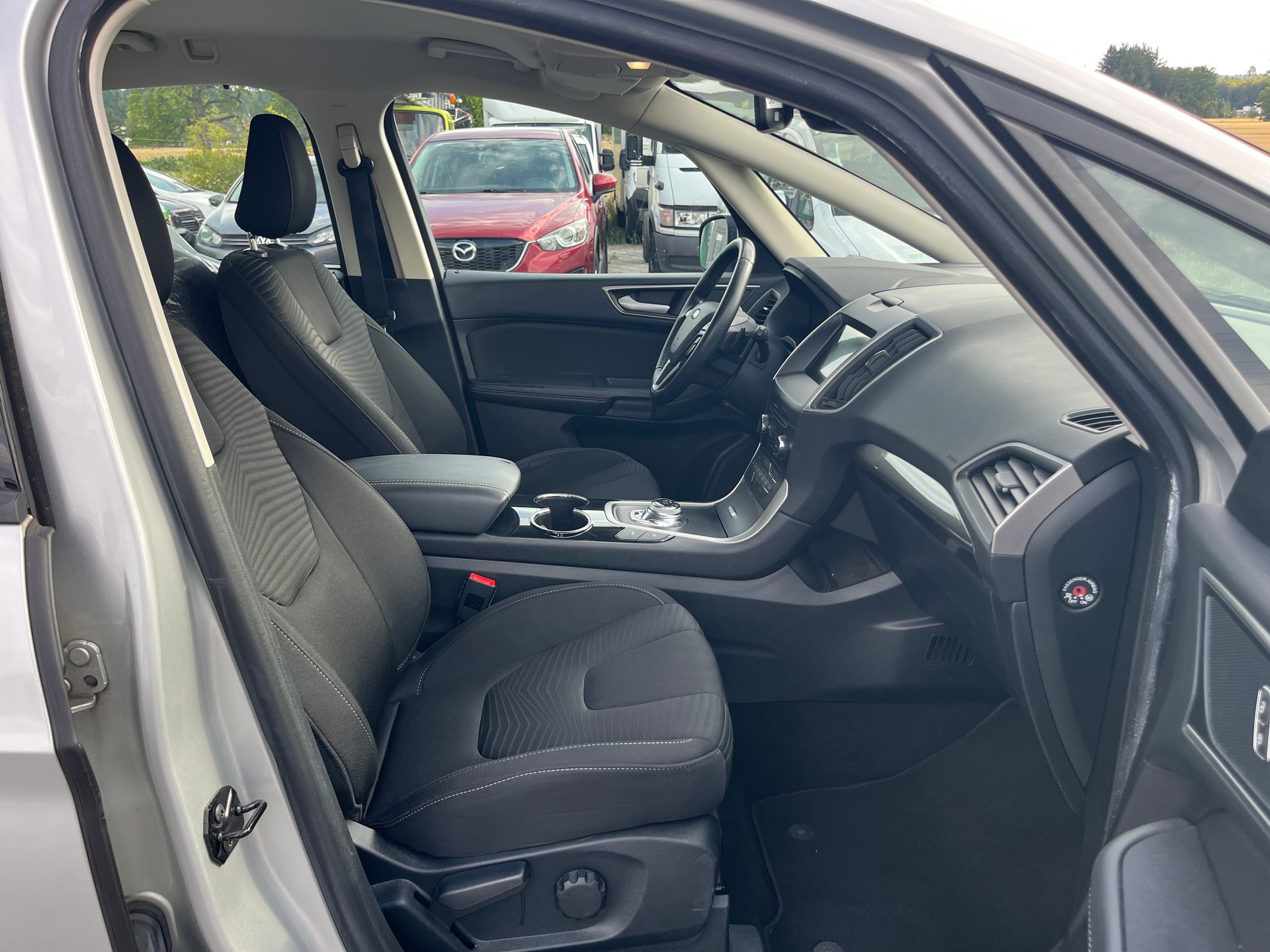 FORD Galaxy 2.0 TDCi Business AWD Automatic-image-11