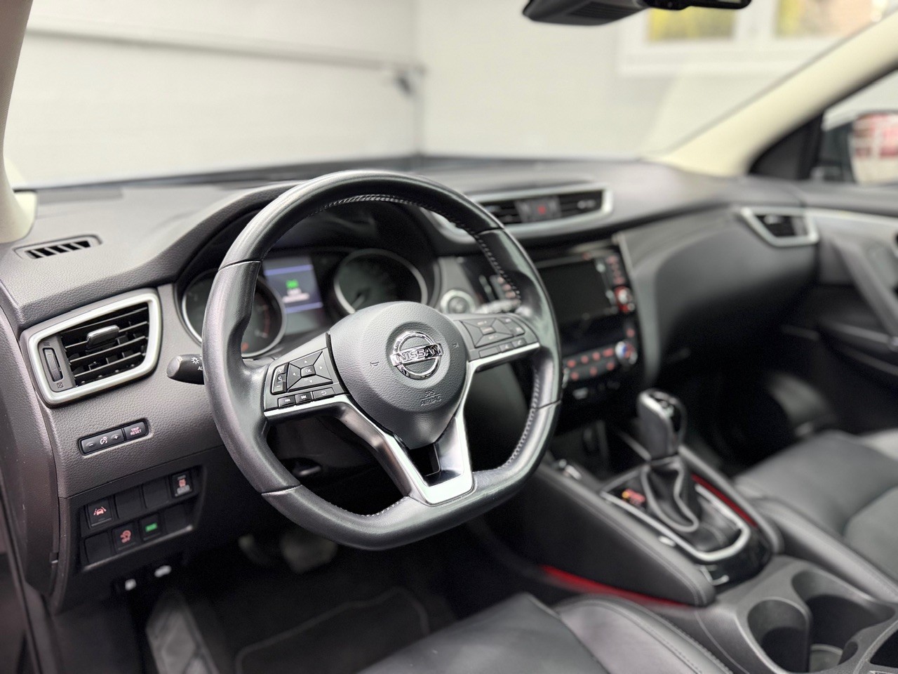 NISSAN Qashqai 1.7 dCi tekna Xtronic ALL-MODE 4x4-image-13