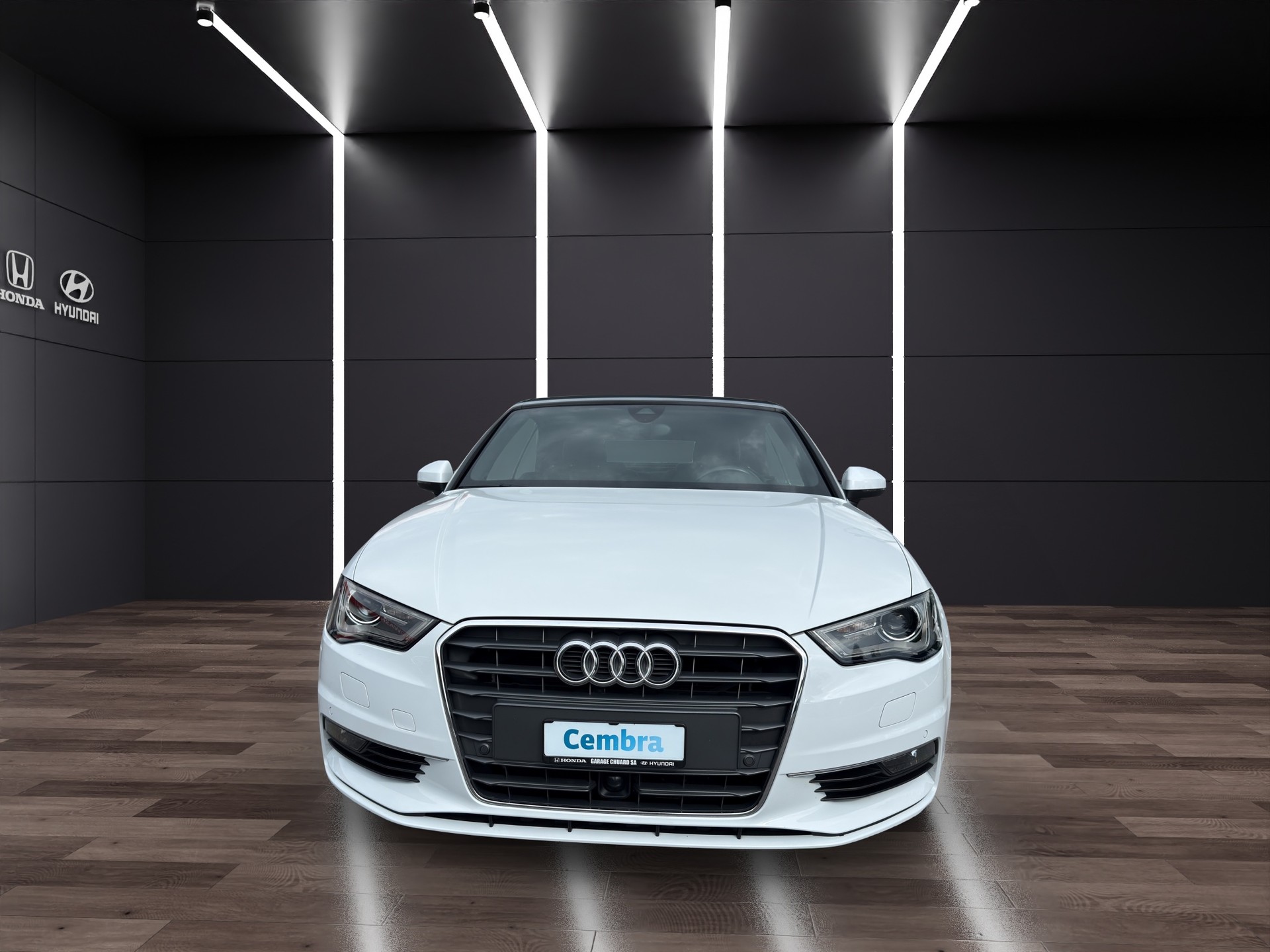 AUDI A3 Cabriolet 1.4 TFSI Ambition S-tronic-showroom-element-1