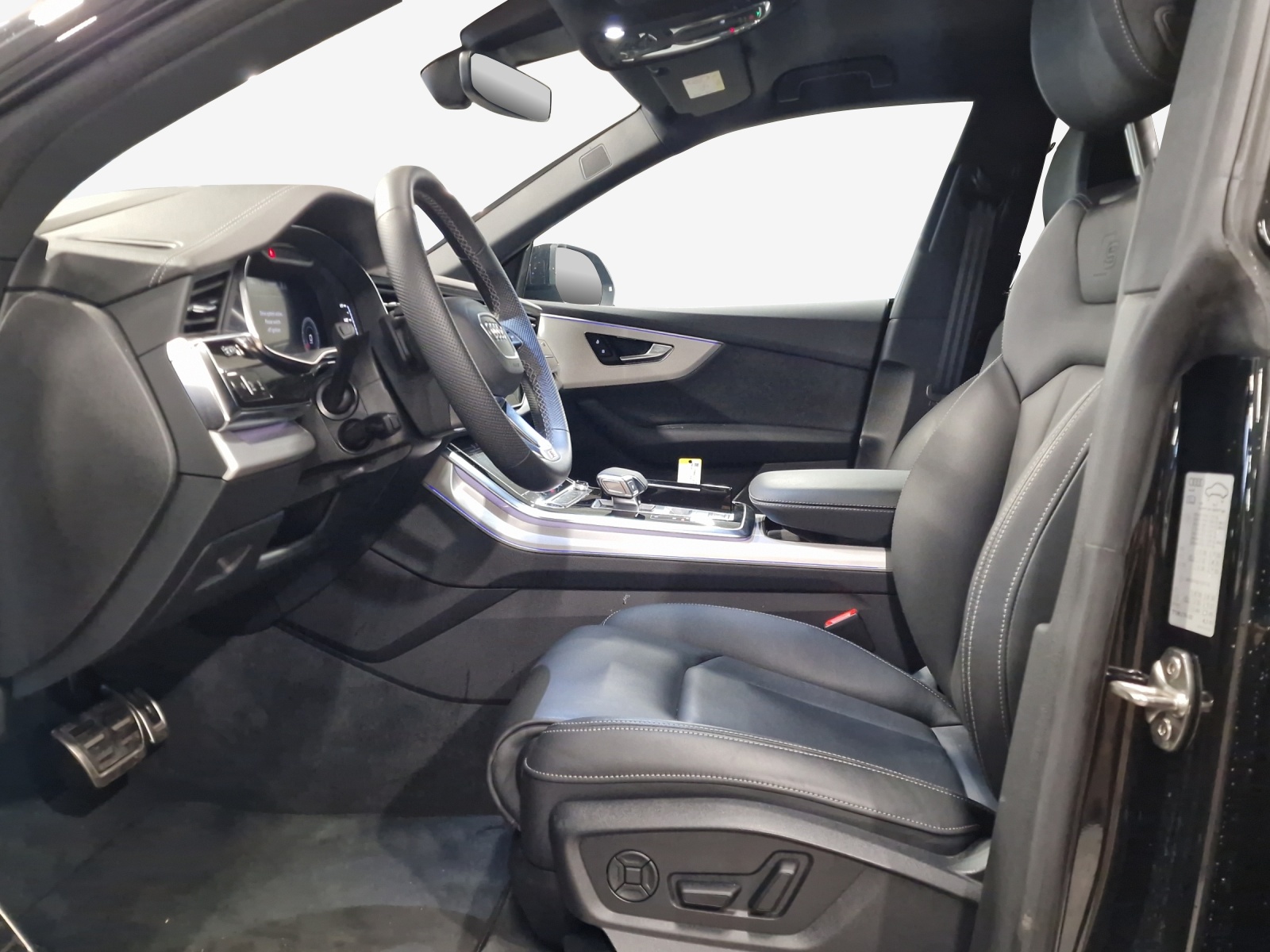 AUDI Q8 SUV TDI quattro 210 kW tiptronic-image-7