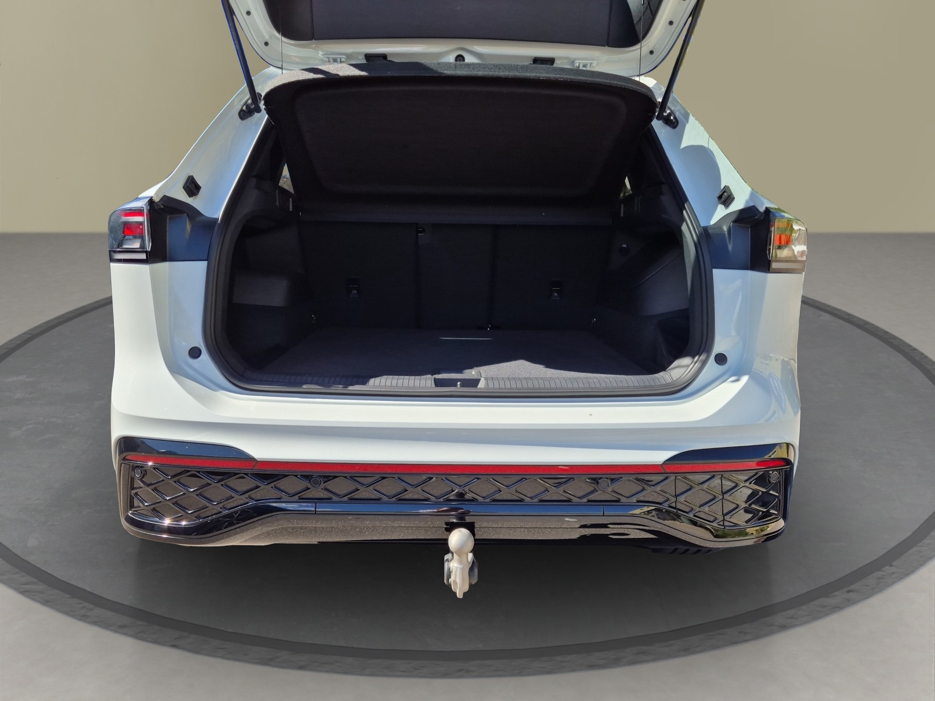 VW Tiguan 2.0 TSI DSG R-Line 4Motion-image-23