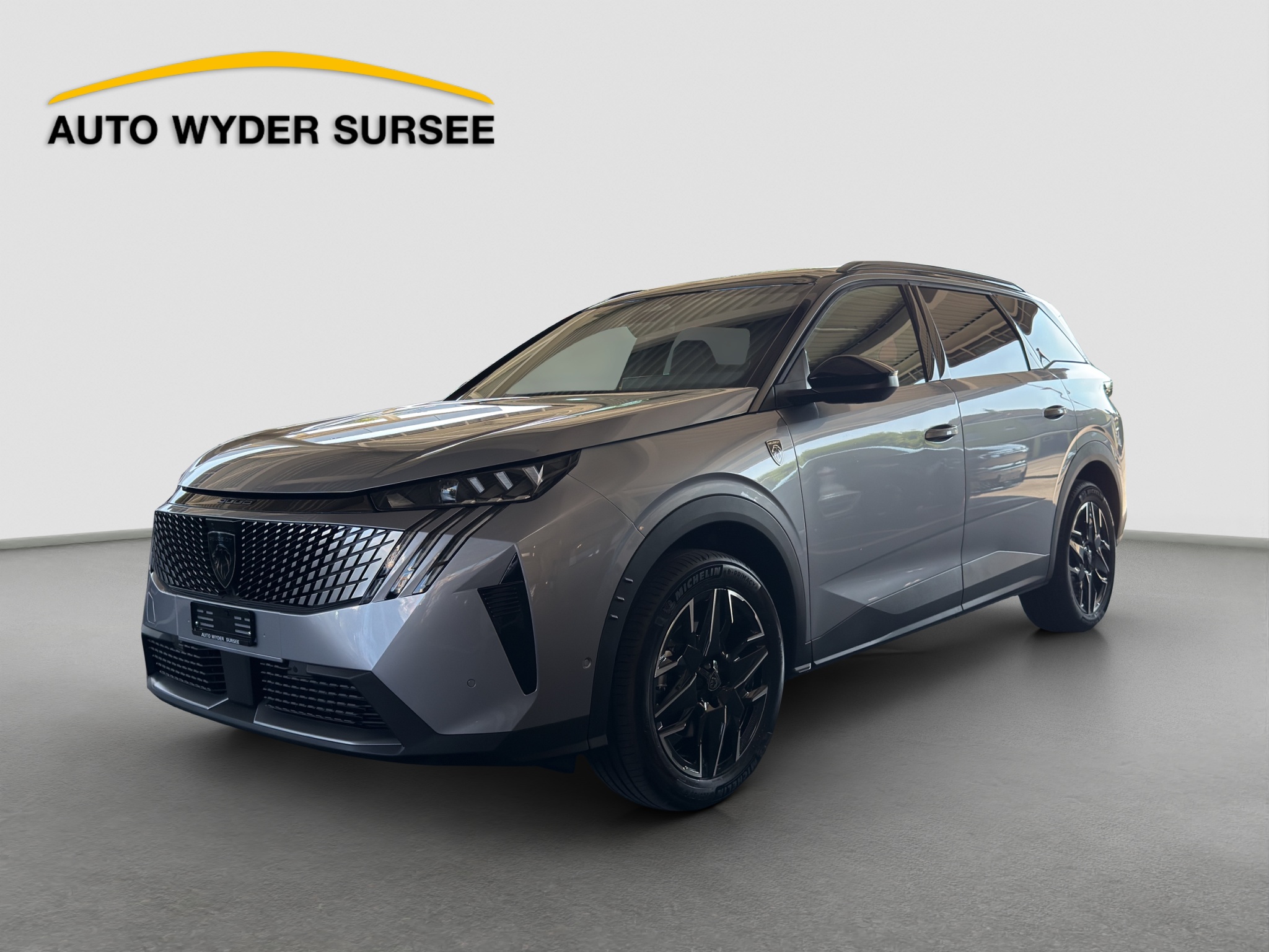 PEUGEOT 5008 1.2 Hybrid GT — slika 1