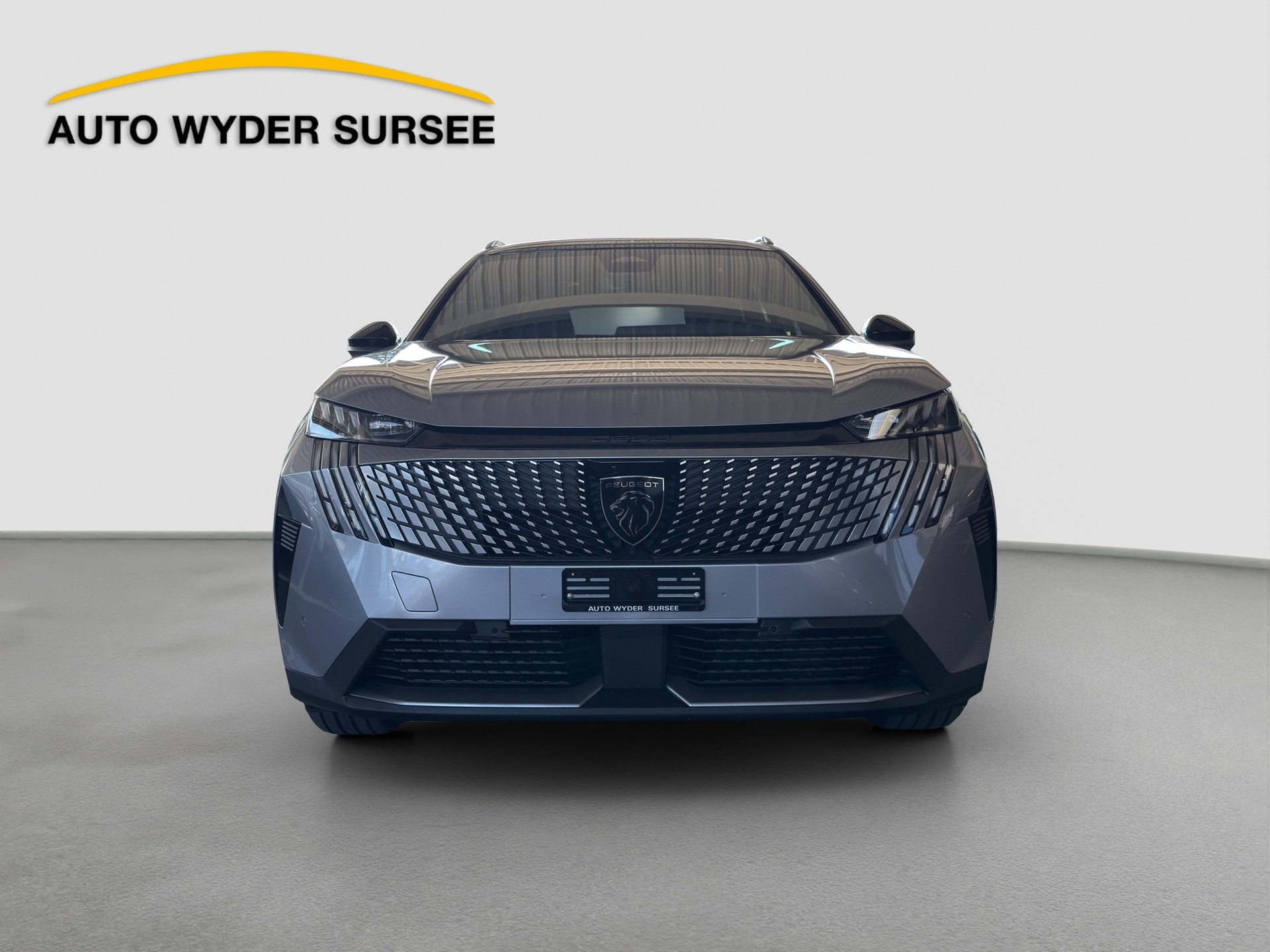 PEUGEOT 5008 1.2 Hybrid GT-image-1