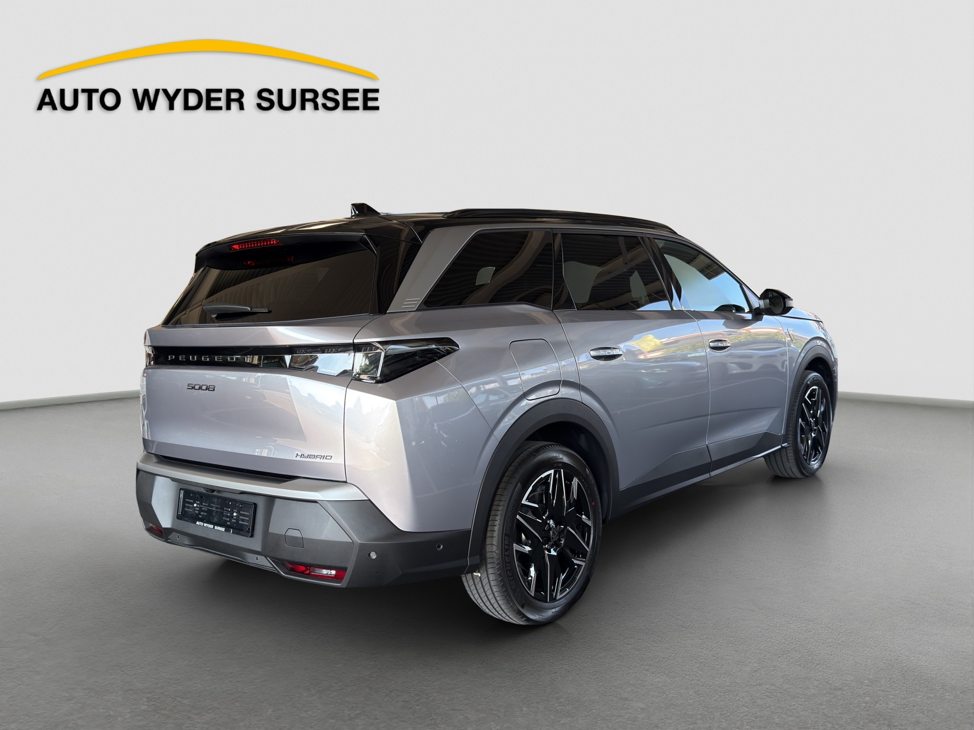 PEUGEOT 5008 1.2 Hybrid GT-image-5