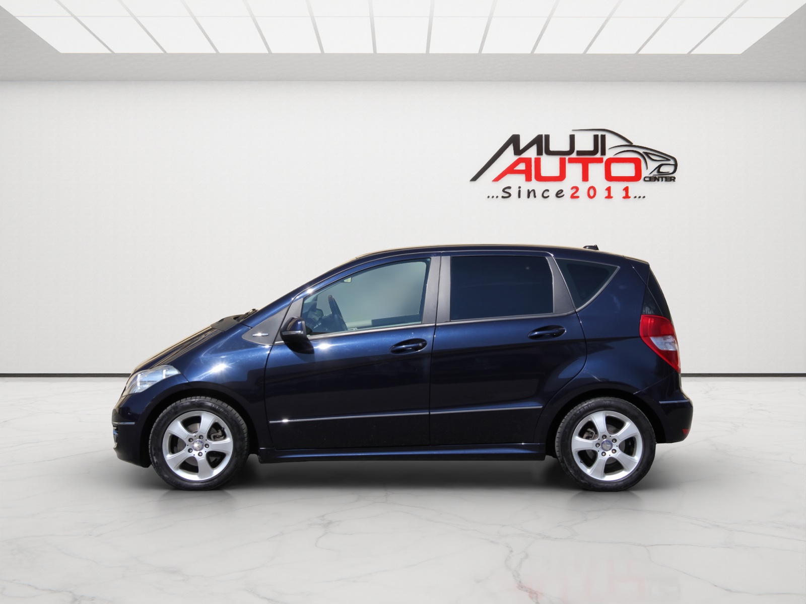 MERCEDES-BENZ A 200 Elégance Autotronic-image-1