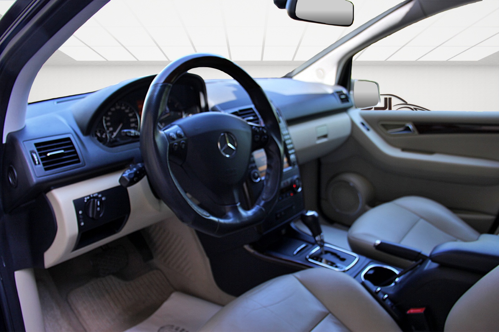MERCEDES-BENZ A 200 Elégance Autotronic-image-8