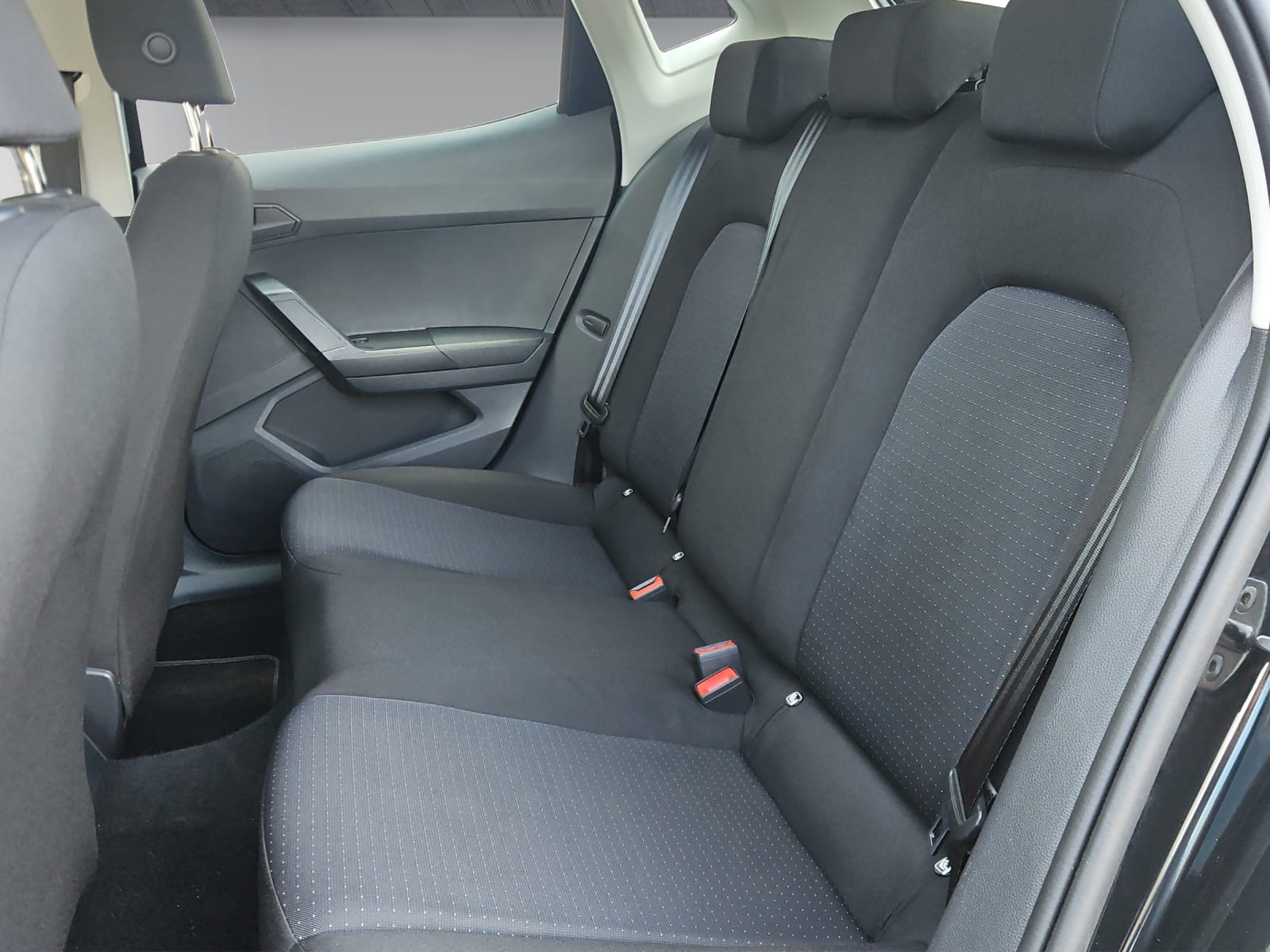 SEAT Seat Ibiza Move 1.0 TSI DSG-image-12