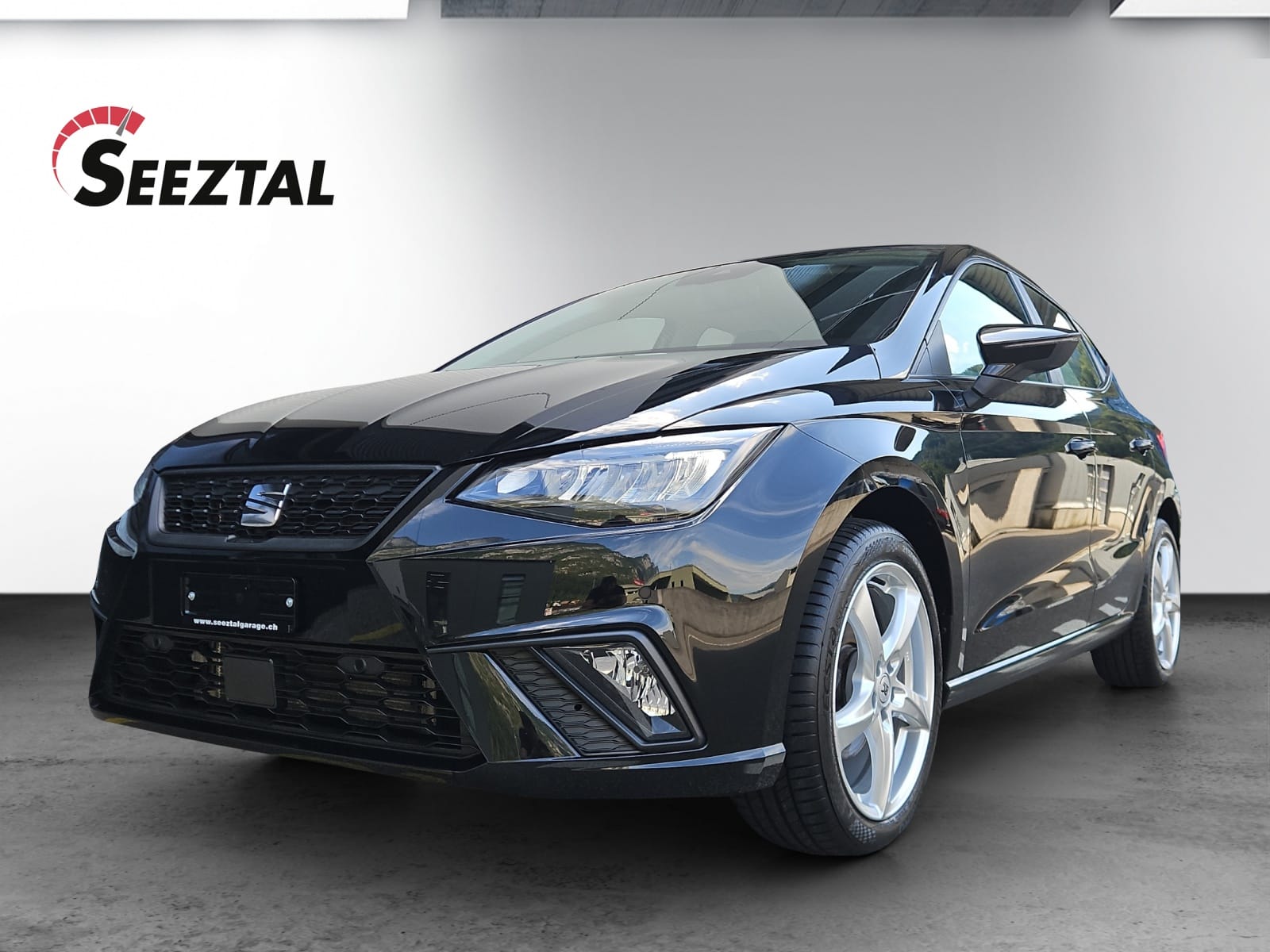 SEAT Seat Ibiza Move 1.0 TSI DSG-image-1