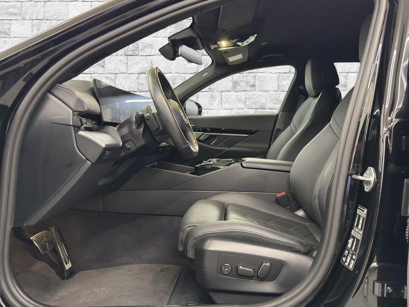 BMW 520d xDrive Touring M Sport-image-6