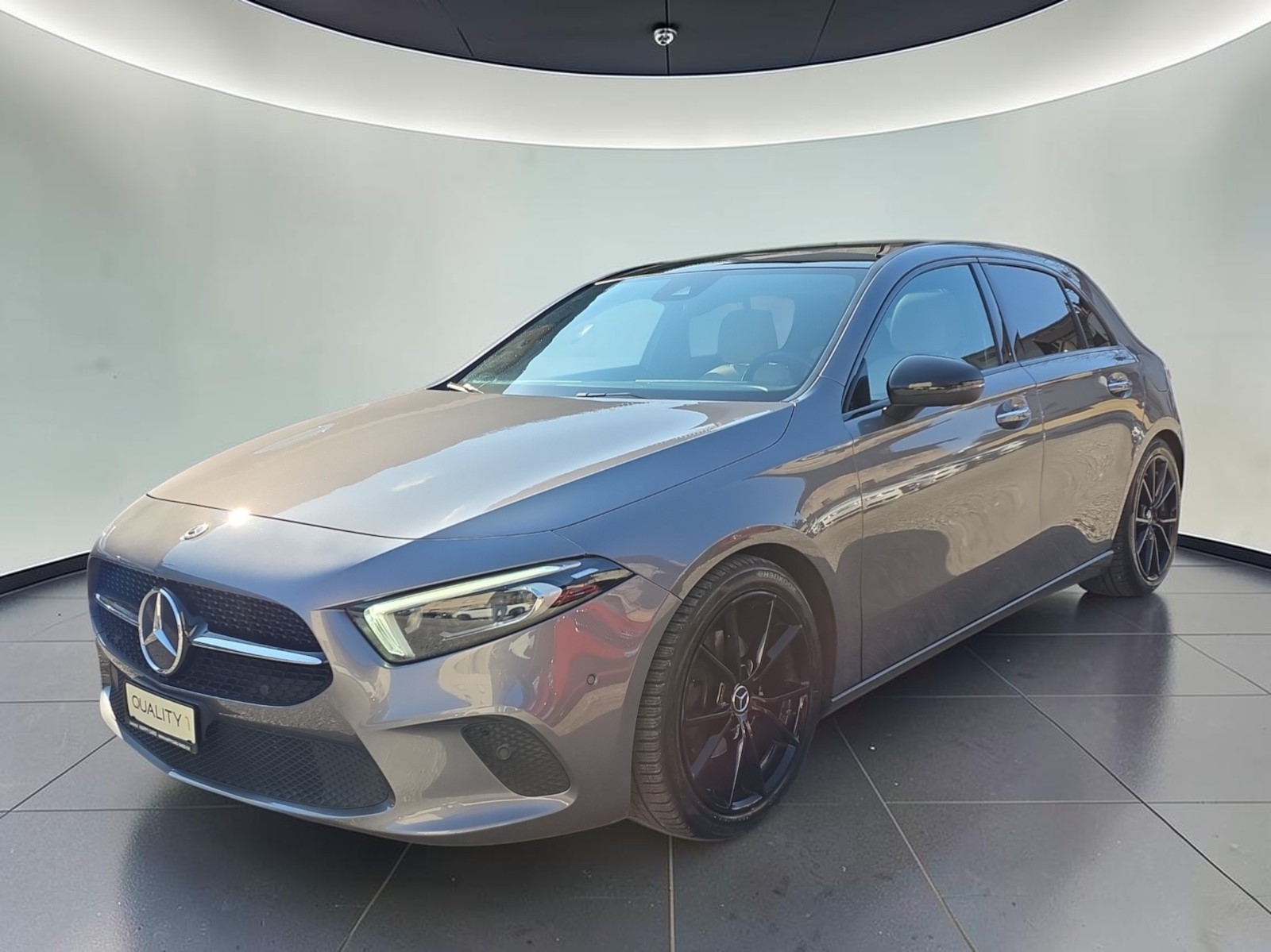 MERCEDES-BENZ A 180 Progressive 7G-DCT-image-0