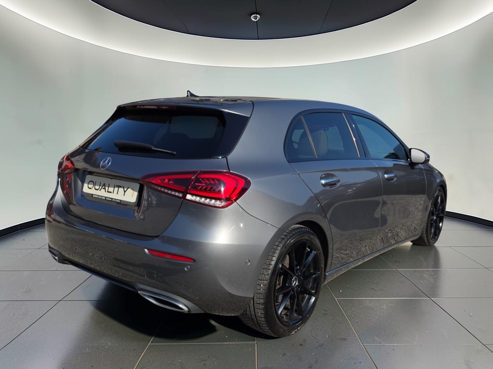 MERCEDES-BENZ A 180 Progressive 7G-DCT-image-4
