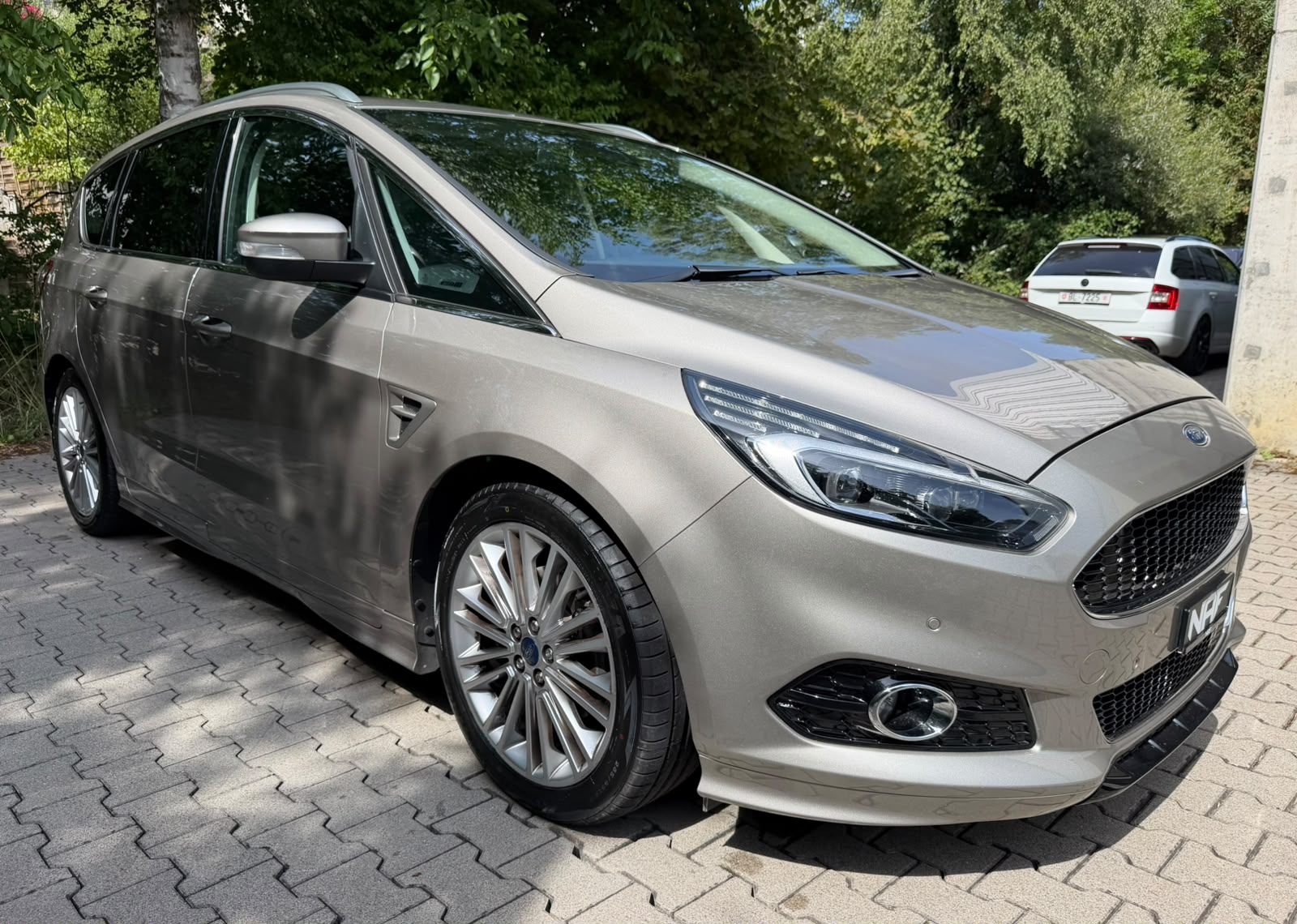 FORD S-Max 2.0 SCTi Titanium Automat-image-6