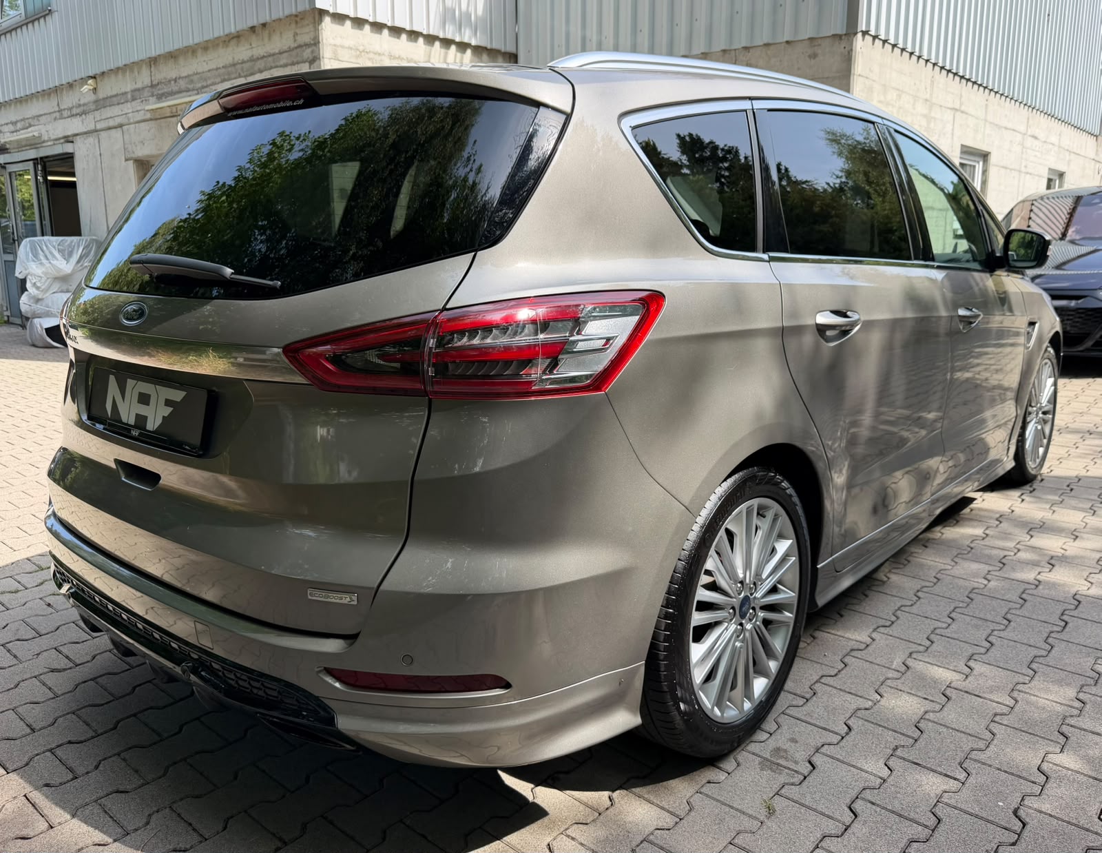 FORD S-Max 2.0 SCTi Titanium Automat-image-4