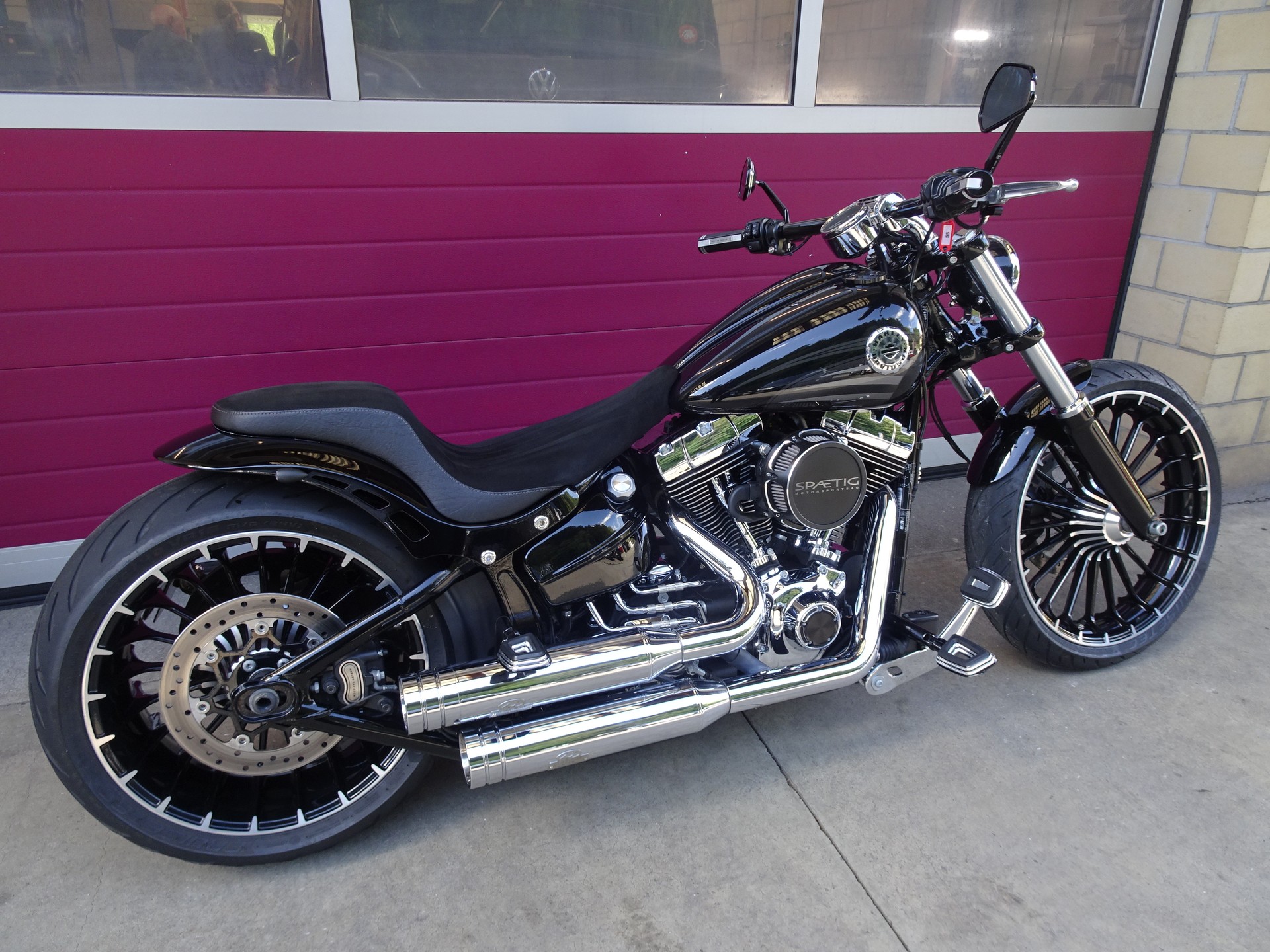 HARLEY-DAVIDSON FXSB Breakout 103 ABS-showroom-element-3